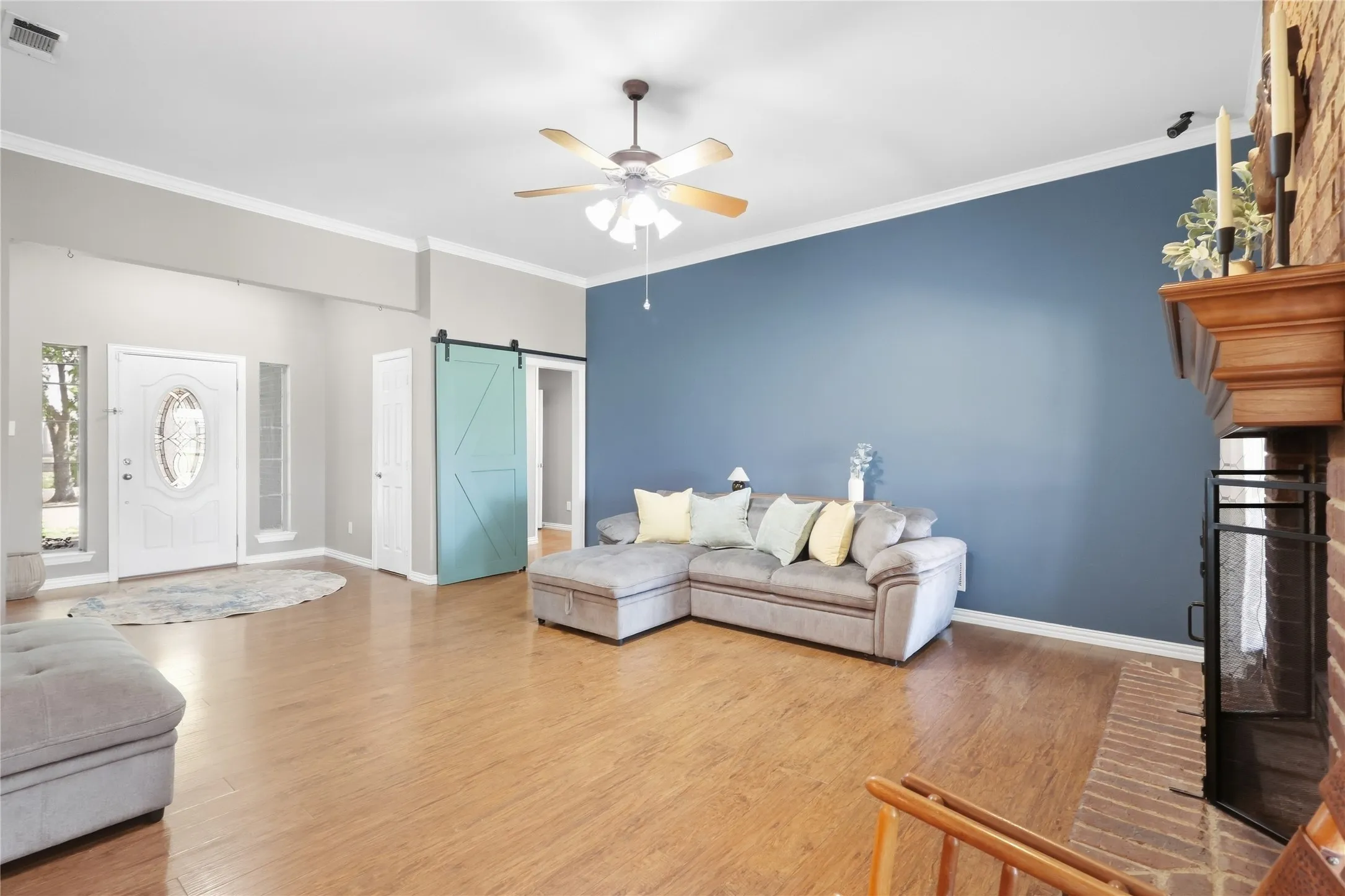 Single Family Residence For Sale in Kaufman County , 11151 County Road 213, Forney, Texas 75126, 4 Bedroom, 2 Bathroom, Garage spaces, 2,308 Sqft, built in 2003, mls#21380729, Real Estate Agent in Forney, Homes For Sale in Kaufman county, Homes For Sale in Forney, Realtor in Forney Texas, Real Estate Brokerage Independent Realty Texas, Luminita Cordes Realtor