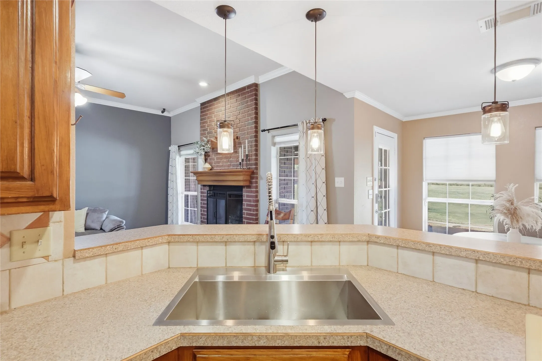 Single Family Residence For Sale in Kaufman County , 11151 County Road 213, Forney, Texas 75126, 4 Bedroom, 2 Bathroom, Garage spaces, 2,308 Sqft, built in 2003, mls#21380729, Real Estate Agent in Forney, Homes For Sale in Kaufman county, Homes For Sale in Forney, Realtor in Forney Texas, Real Estate Brokerage Independent Realty Texas, Luminita Cordes Realtor