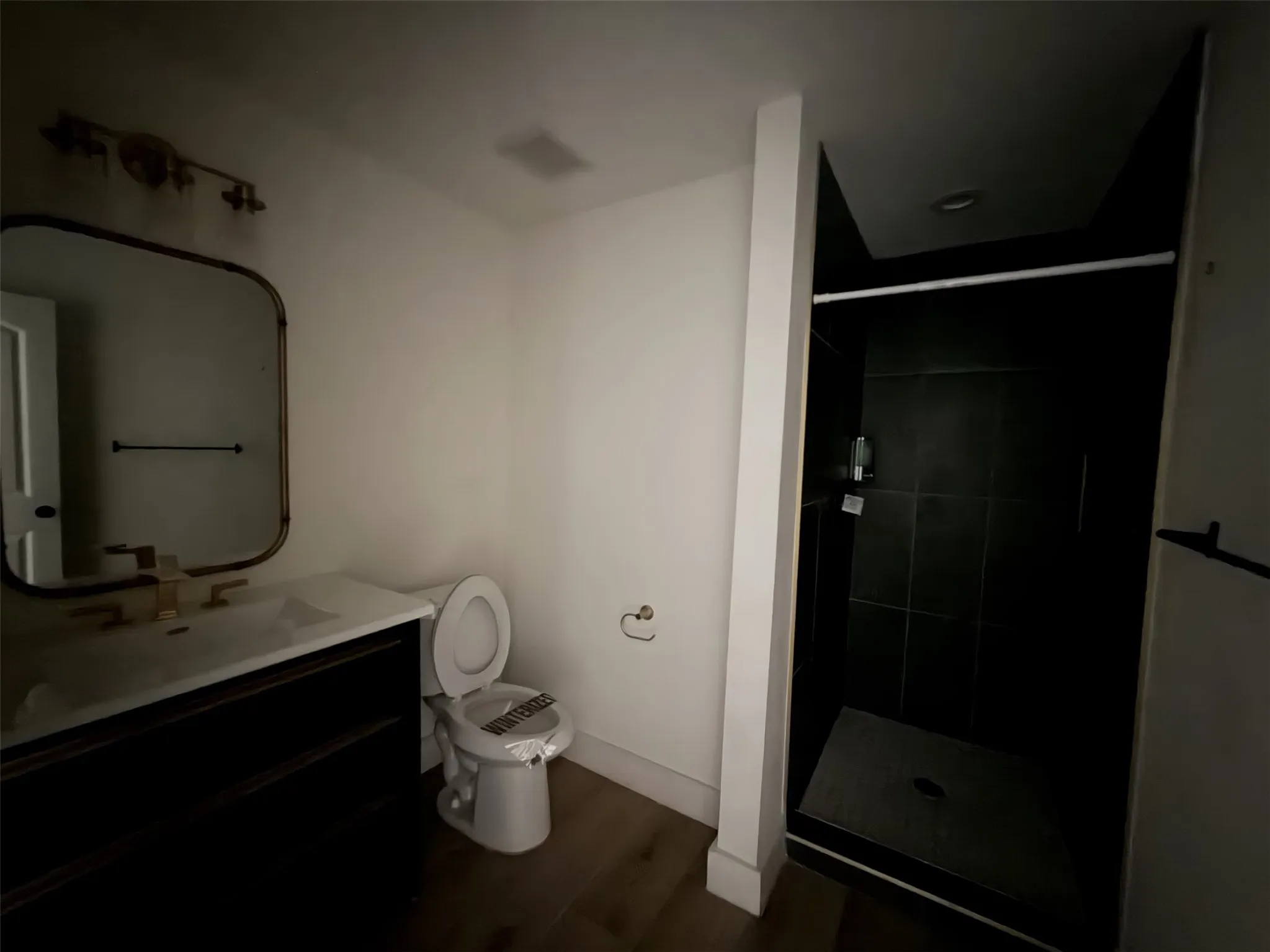 Downstairs full bath