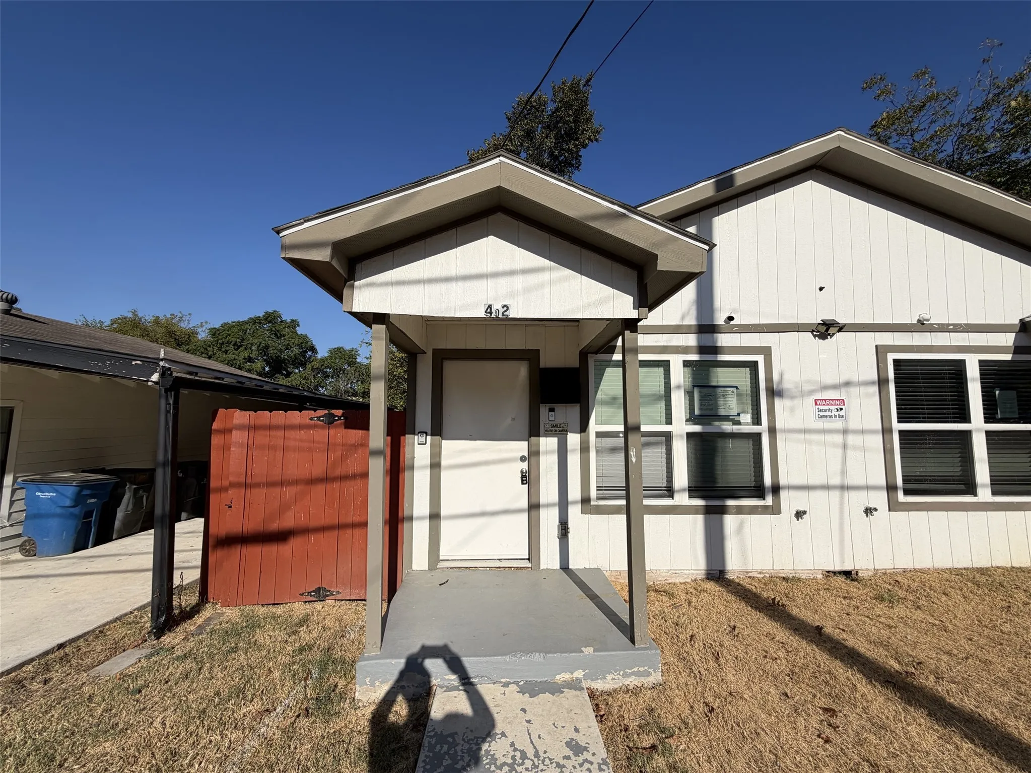 402 Lansing St