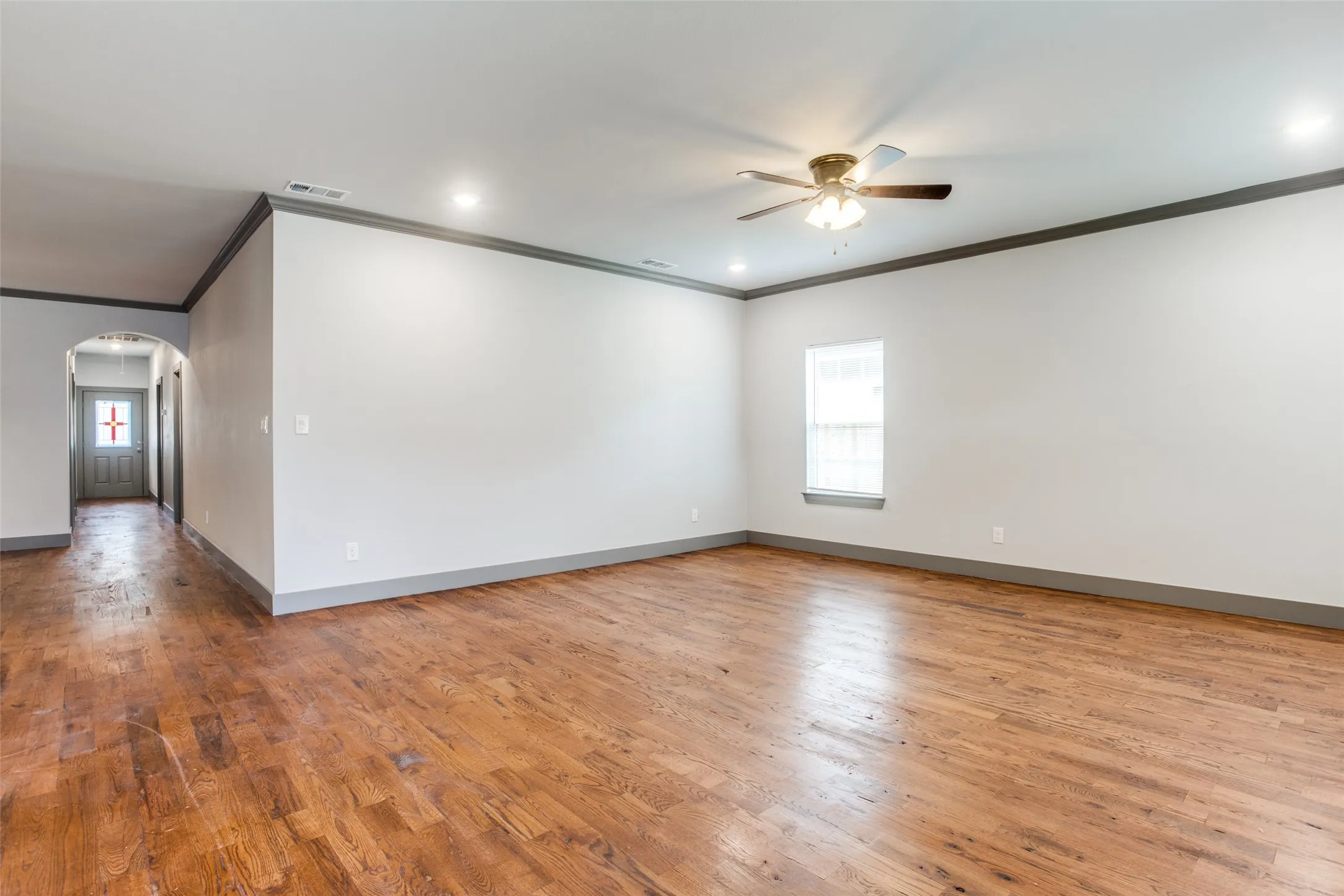 Single Family Residence For Rent in Hunt County , 3601 Henry Street, Greenville, Texas 75401, 3 Bedroom, 2 Bathroom, 1 Garage spaces, 1,800 Sqft, built in 2022, mls#21390030, Real Estate Agent in Greenville, Homes For Rent in Hunt county, Homes For Rent in Greenville, Realtor in Greenville Texas, Real Estate Brokerage Independent Realty Texas, Luminita Cordes Realtor