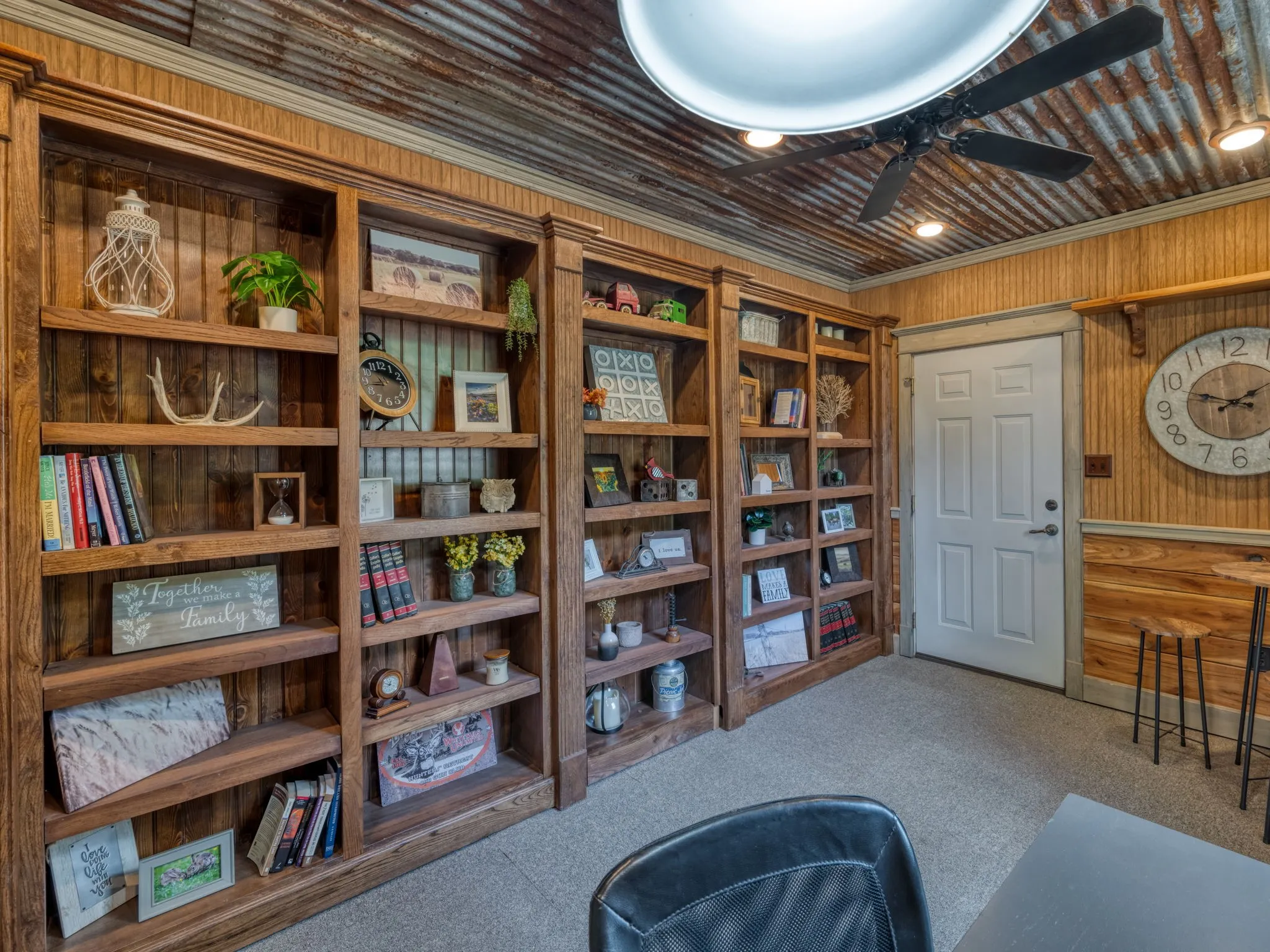 Single Family Residence For Sale in Wood County , 1841 E US Highway 80, Mineola, Texas 75773, 4 Bedroom, 3 Bathroom, 4 Garage spaces, 2,682 Sqft, built in 2005, mls#21387783, Real Estate Agent in Mineola, Homes For Sale in Wood county, Homes For Sale in Mineola, Realtor in Mineola Texas, Real Estate Brokerage Independent Realty Texas, Luminita Cordes Realtor