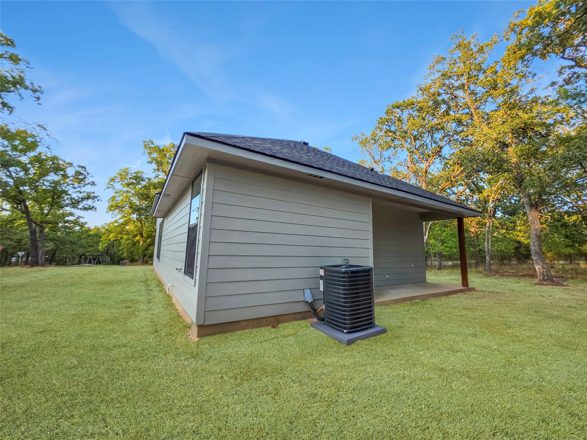 Single Family Residence For Sale in Henderson County , 4957 La Prada, Malakoff, Texas 75148, 3 Bedroom, 2 Bathroom, 1 Garage spaces, 1,550 Sqft, built in 2026, mls#21390993, Real Estate Agent in Malakoff, Homes For Sale in Henderson county, Homes For Sale in Malakoff, Realtor in Malakoff Texas, Real Estate Brokerage Independent Realty Texas, Luminita Cordes Realtor