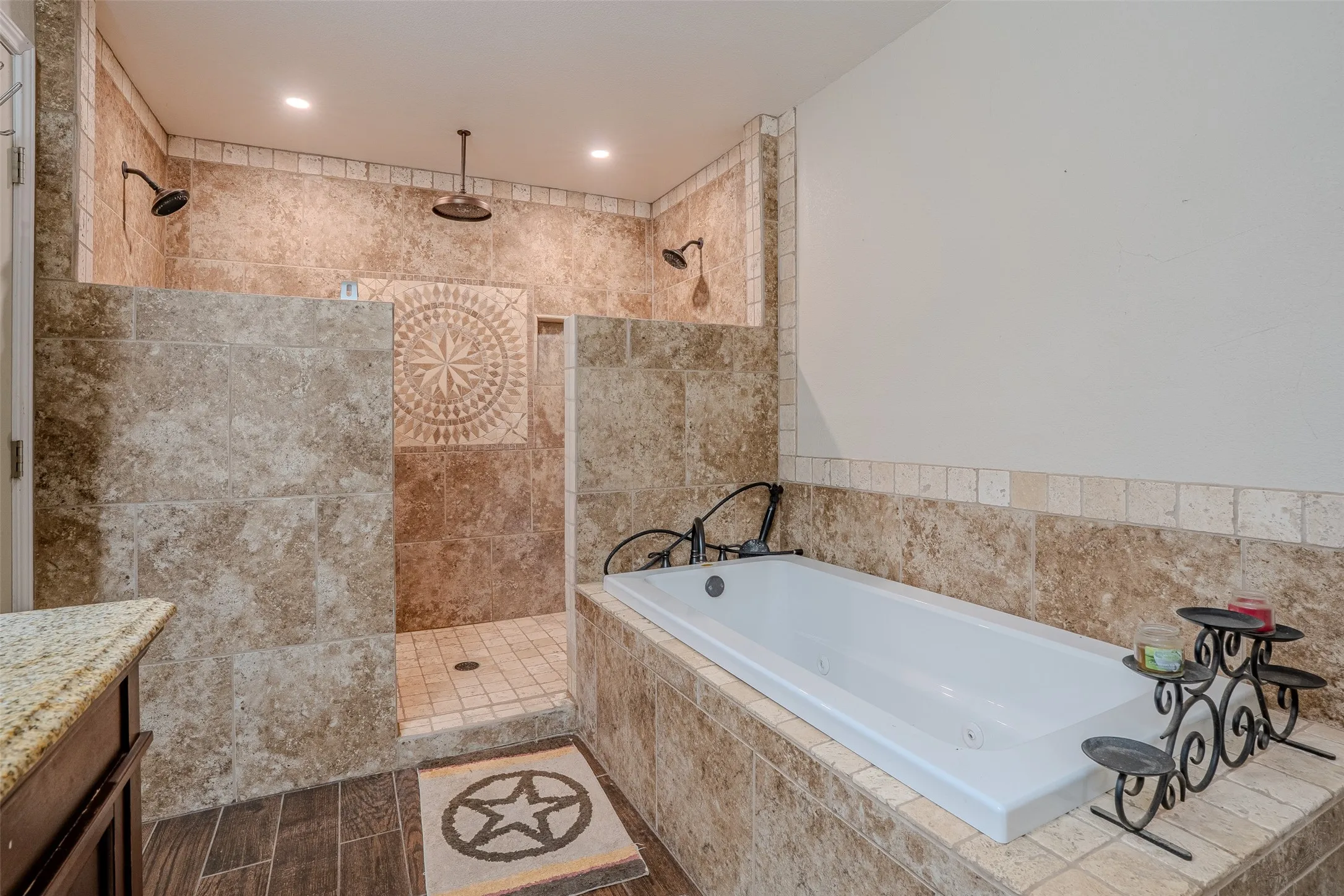 Single Family Residence For Sale in Hood County , 611 Billings Road, Tolar, Texas 76476, 4 Bedroom, 2 Bathroom, Garage spaces, 1,752 Sqft, built in 1983, mls#21390990, Real Estate Agent in Tolar, Homes For Sale in Hood county, Homes For Sale in Tolar, Realtor in Tolar Texas, Real Estate Brokerage Independent Realty Texas, Luminita Cordes Realtor