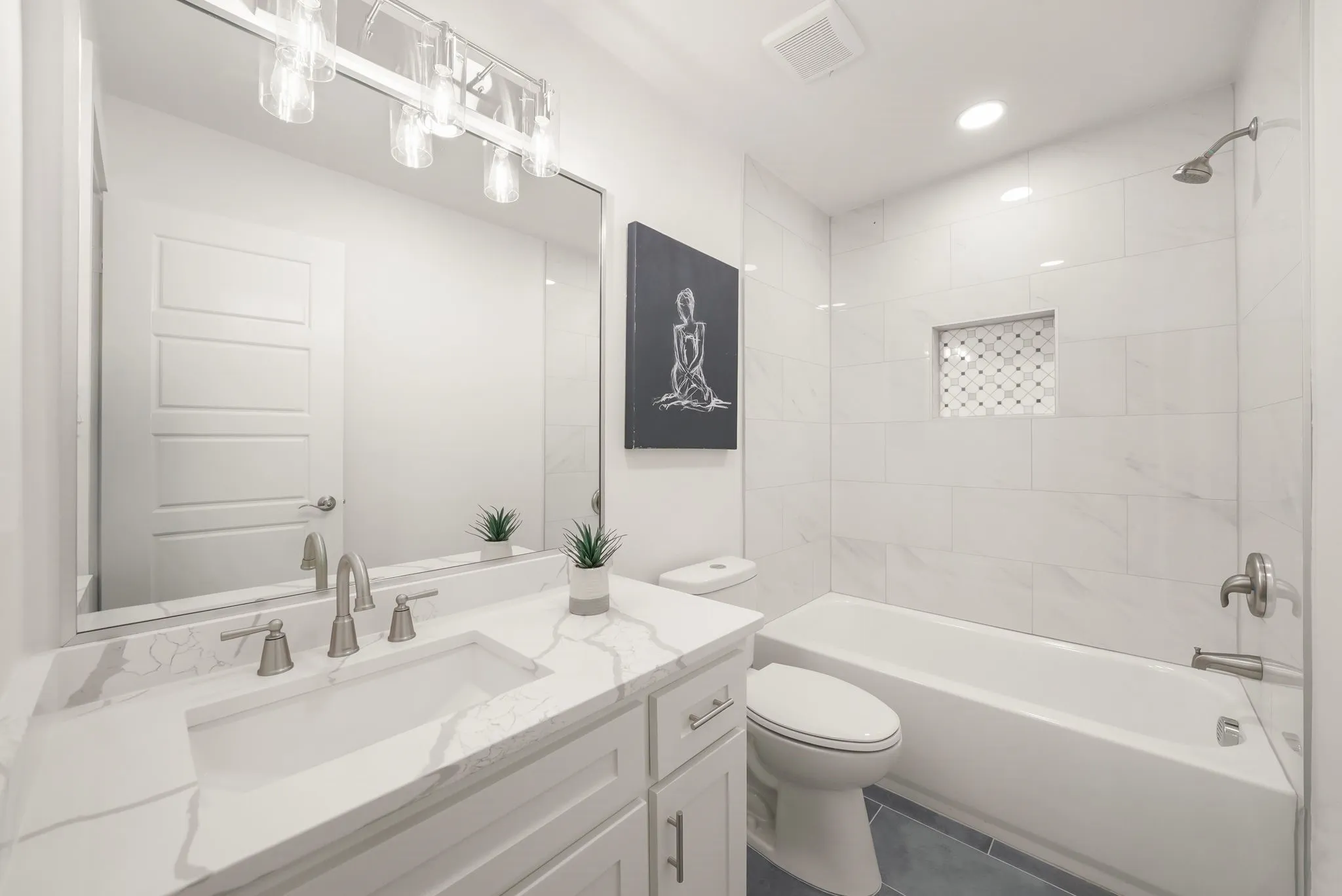 Single Family Residence For Rent in Tarrant County , 5905 Saramac Drive, Watauga, Texas 76148, 4 Bedroom, 3 Bathroom, Garage spaces, 1,840 Sqft, built in 1967, mls#21386279, Real Estate Agent in Watauga, Homes For Rent in Tarrant county, Homes For Rent in Watauga, Realtor in Watauga Texas, Real Estate Brokerage Independent Realty Texas, Luminita Cordes Realtor