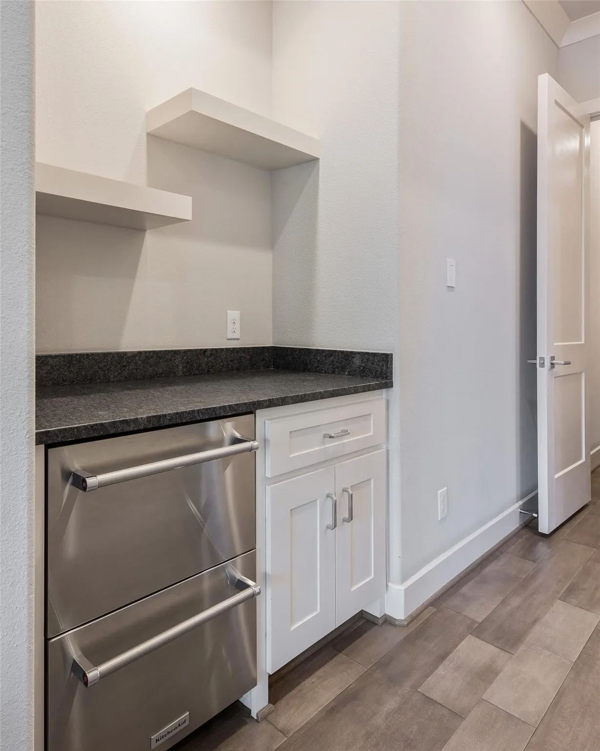 Single Family Residence For Sale in Collin County , 6159 Norwood Drive, Frisco, Texas 75034, 6 Bedroom, 6 Bathroom, 2 Garage spaces, 5,102 Sqft, built in 2017, mls#21390999, Real Estate Agent in Frisco, Homes For Sale in Collin county, Homes For Sale in Frisco, Realtor in Frisco Texas, Real Estate Brokerage Independent Realty Texas, Luminita Cordes Realtor