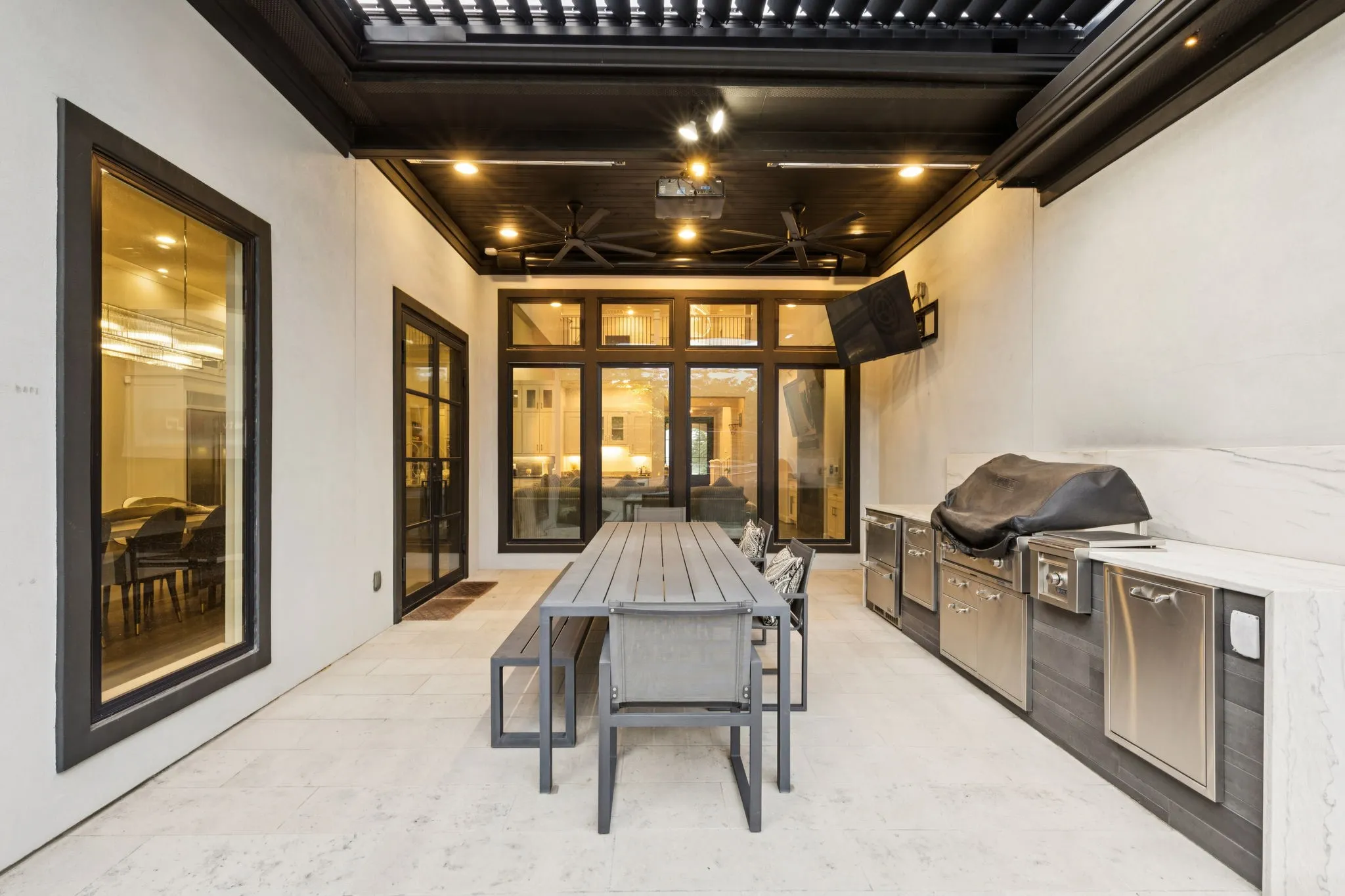 Single Family Residence For Sale in Collin County , 6159 Norwood Drive, Frisco, Texas 75034, 6 Bedroom, 6 Bathroom, 2 Garage spaces, 5,102 Sqft, built in 2017, mls#21390999, Real Estate Agent in Frisco, Homes For Sale in Collin county, Homes For Sale in Frisco, Realtor in Frisco Texas, Real Estate Brokerage Independent Realty Texas, Luminita Cordes Realtor