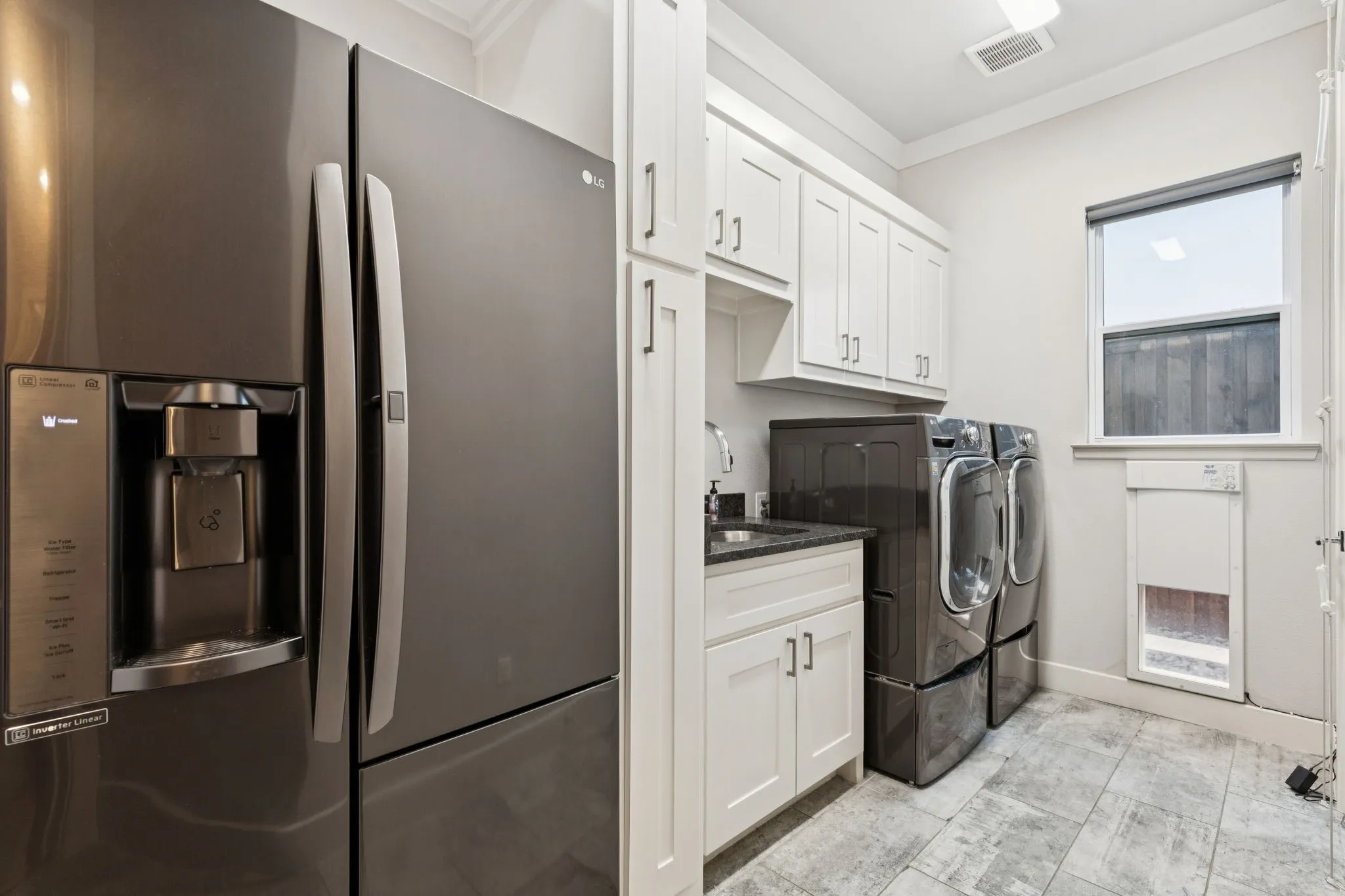 Single Family Residence For Sale in Collin County , 6159 Norwood Drive, Frisco, Texas 75034, 6 Bedroom, 6 Bathroom, 2 Garage spaces, 5,102 Sqft, built in 2017, mls#21390999, Real Estate Agent in Frisco, Homes For Sale in Collin county, Homes For Sale in Frisco, Realtor in Frisco Texas, Real Estate Brokerage Independent Realty Texas, Luminita Cordes Realtor