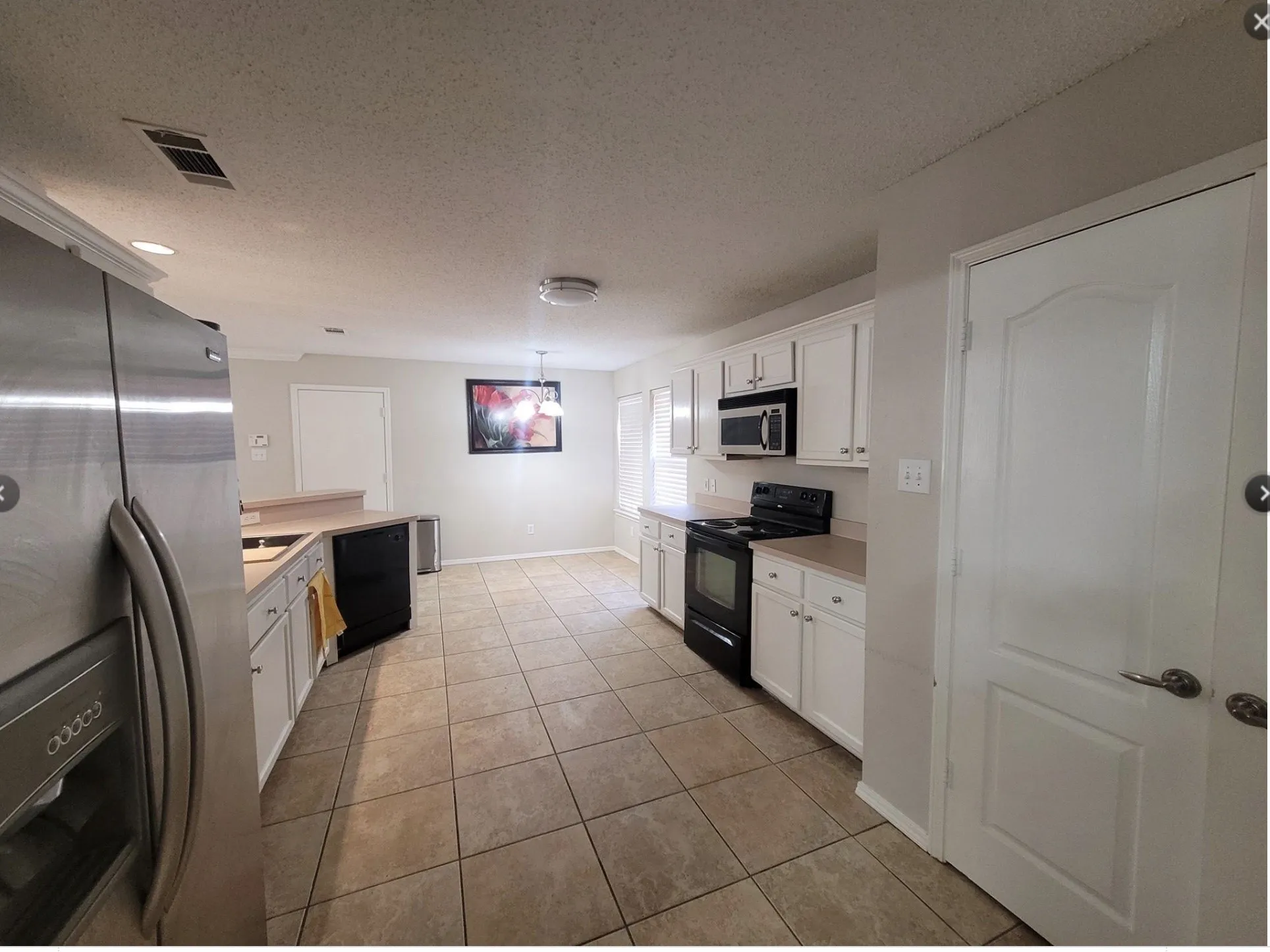 Single Family Residence For Rent in Rockwall County , 114 Southwood Drive, Rockwall, Texas 75032, 4 Bedroom, 3 Bathroom, 2 Garage spaces, 2,472 Sqft, built in 2001, mls#21391007, Real Estate Agent in Rockwall, Homes For Rent in Rockwall county, Homes For Rent in Rockwall, Realtor in Rockwall Texas, Real Estate Brokerage Independent Realty Texas, Luminita Cordes Realtor