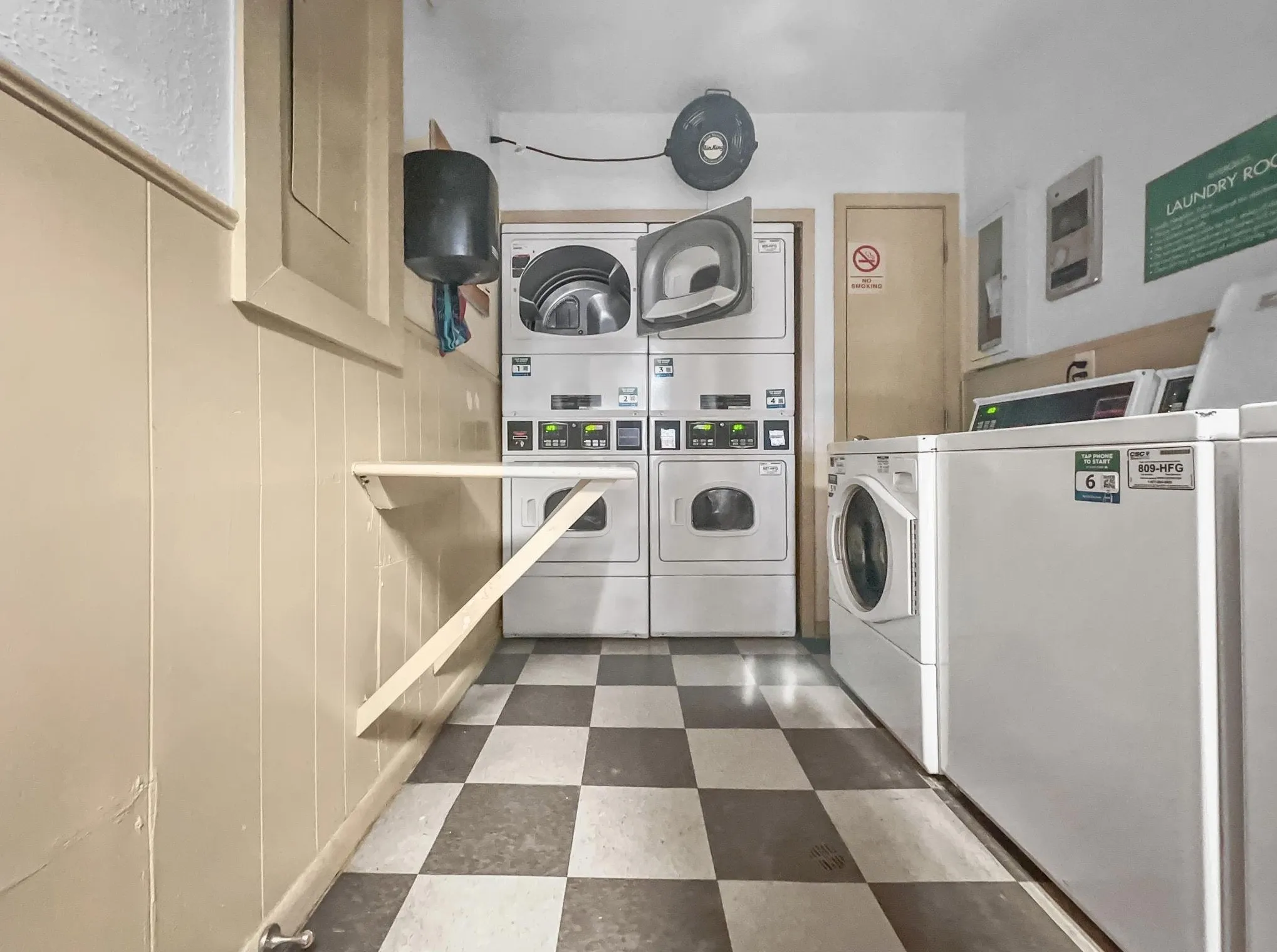 Condominium For Rent in Dallas County , 4837 Cedar Springs Road 304, Dallas, Texas 75219, 1 Bedroom, 1 Bathroom, 1 Garage spaces, 665 Sqft, built in 1970, mls#21390998, Real Estate Agent in Dallas, Homes For Rent in Dallas county, Homes For Rent in Dallas, Realtor in Dallas Texas, Real Estate Brokerage Independent Realty Texas, Luminita Cordes Realtor
