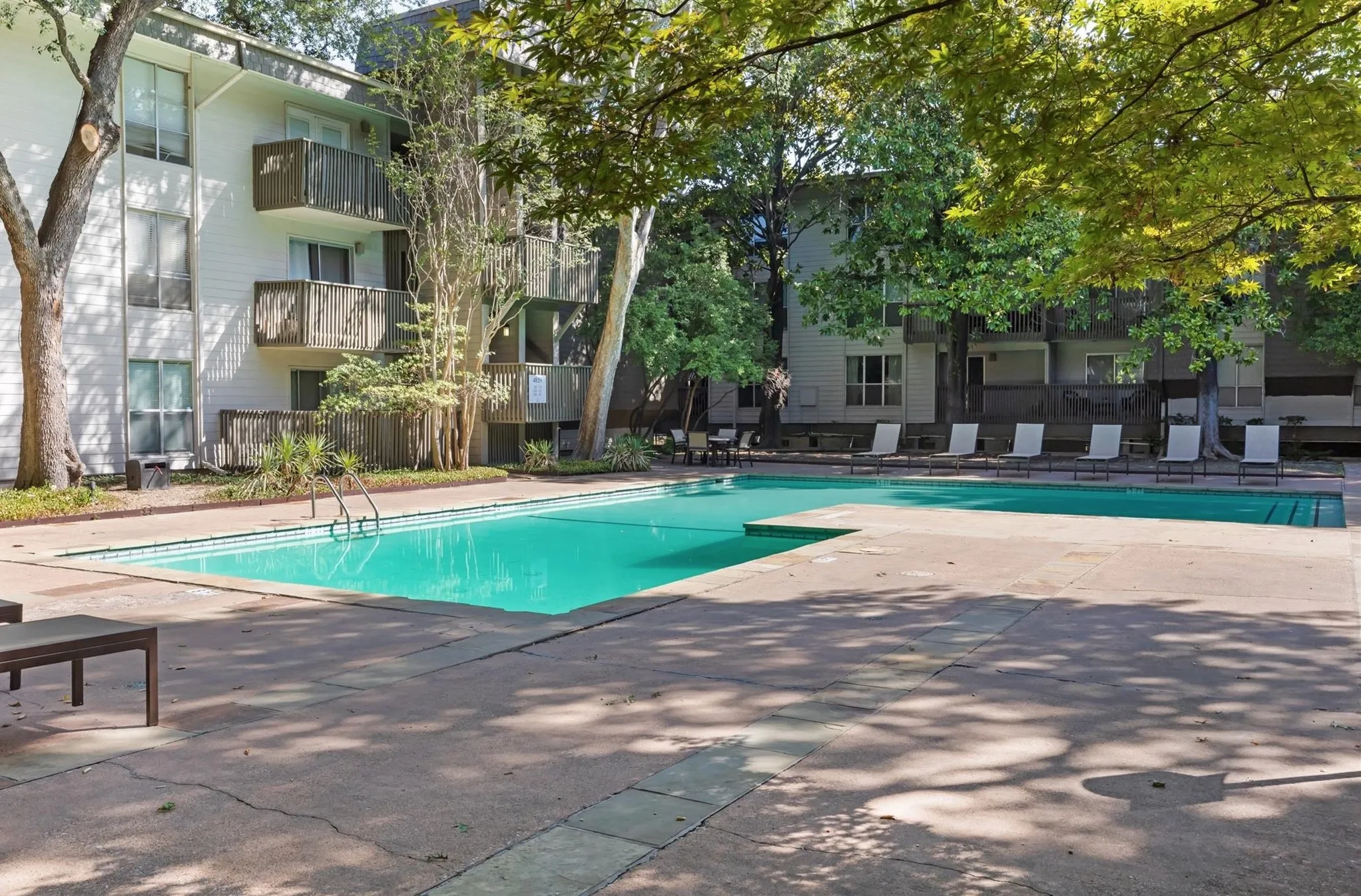 Condominium For Rent in Dallas County , 4837 Cedar Springs Road 304, Dallas, Texas 75219, 1 Bedroom, 1 Bathroom, 1 Garage spaces, 665 Sqft, built in 1970, mls#21390998, Real Estate Agent in Dallas, Homes For Rent in Dallas county, Homes For Rent in Dallas, Realtor in Dallas Texas, Real Estate Brokerage Independent Realty Texas, Luminita Cordes Realtor