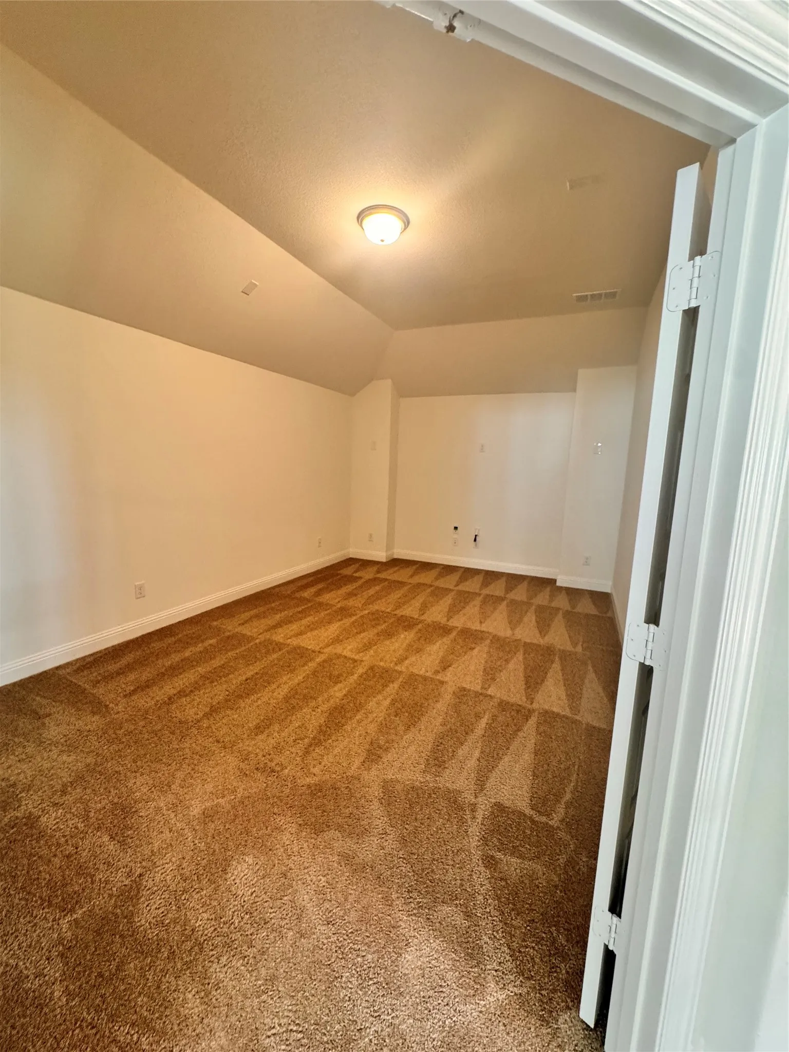 Single Family Residence For Rent in Collin County , 1013 Tullow Drive, Celina, Texas 75009, 4 Bedroom, 4 Bathroom, 2 Garage spaces, 3,483 Sqft, built in 2024, mls#21391013, Real Estate Agent in Celina, Homes For Rent in Collin county, Homes For Rent in Celina, Realtor in Celina Texas, Real Estate Brokerage Independent Realty Texas, Luminita Cordes Realtor