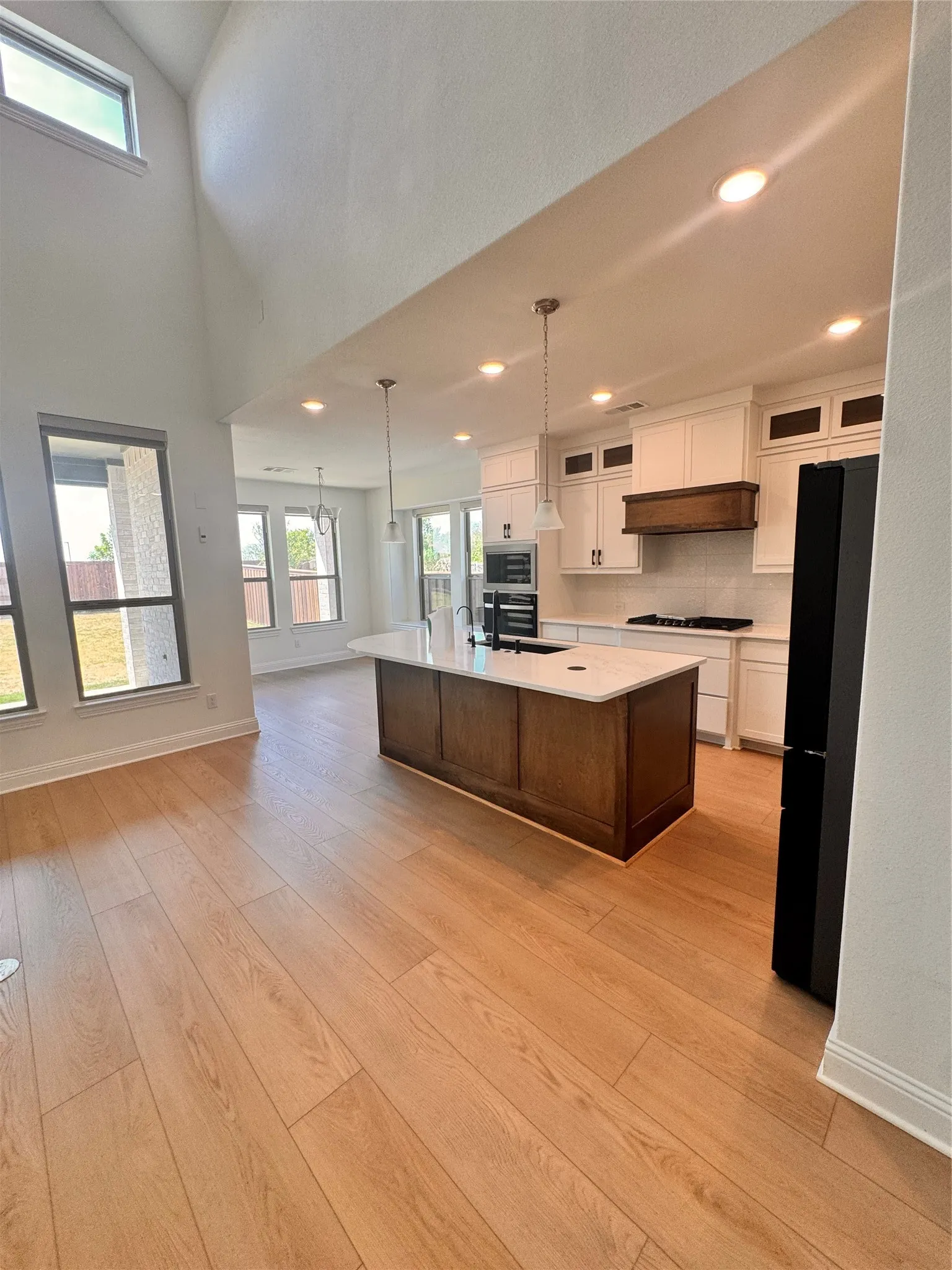 Single Family Residence For Rent in Collin County , 1013 Tullow Drive, Celina, Texas 75009, 4 Bedroom, 4 Bathroom, 2 Garage spaces, 3,483 Sqft, built in 2024, mls#21391013, Real Estate Agent in Celina, Homes For Rent in Collin county, Homes For Rent in Celina, Realtor in Celina Texas, Real Estate Brokerage Independent Realty Texas, Luminita Cordes Realtor
