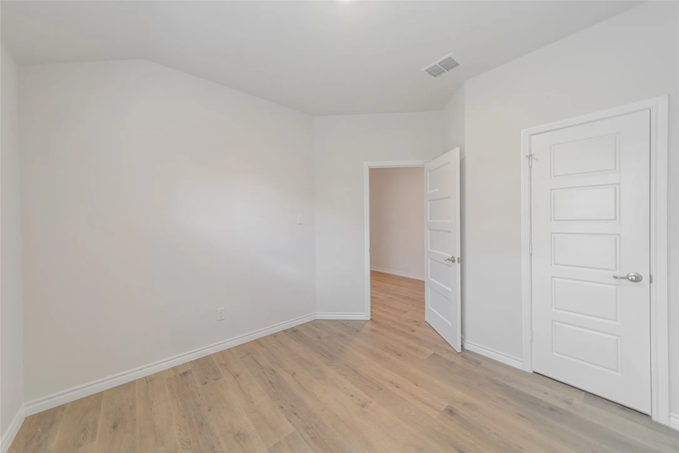 Single Family Residence For Rent in Rockwall County , 2044 Hearn Drive, Royse City, Texas 75189, 5 Bedroom, 3 Bathroom, 2 Garage spaces, 2,060 Sqft, built in 2026, mls#21390677, Real Estate Agent in Royse City, Homes For Rent in Rockwall county, Homes For Rent in Royse City, Realtor in Royse City Texas, Real Estate Brokerage Independent Realty Texas, Luminita Cordes Realtor