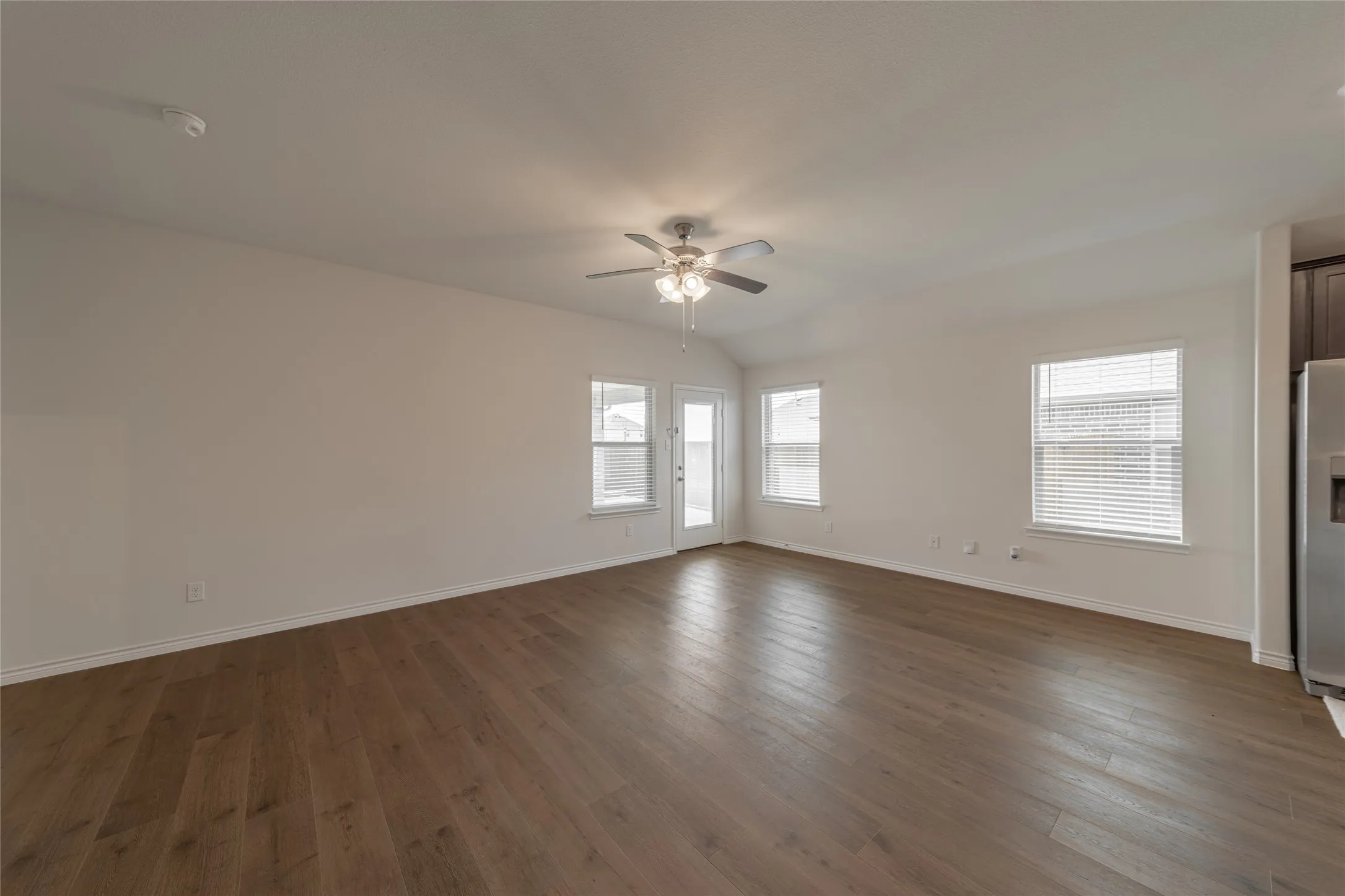 Single Family Residence For Rent in Rockwall County , 2044 Hearn Drive, Royse City, Texas 75189, 5 Bedroom, 3 Bathroom, 2 Garage spaces, 2,060 Sqft, built in 2026, mls#21390677, Real Estate Agent in Royse City, Homes For Rent in Rockwall county, Homes For Rent in Royse City, Realtor in Royse City Texas, Real Estate Brokerage Independent Realty Texas, Luminita Cordes Realtor