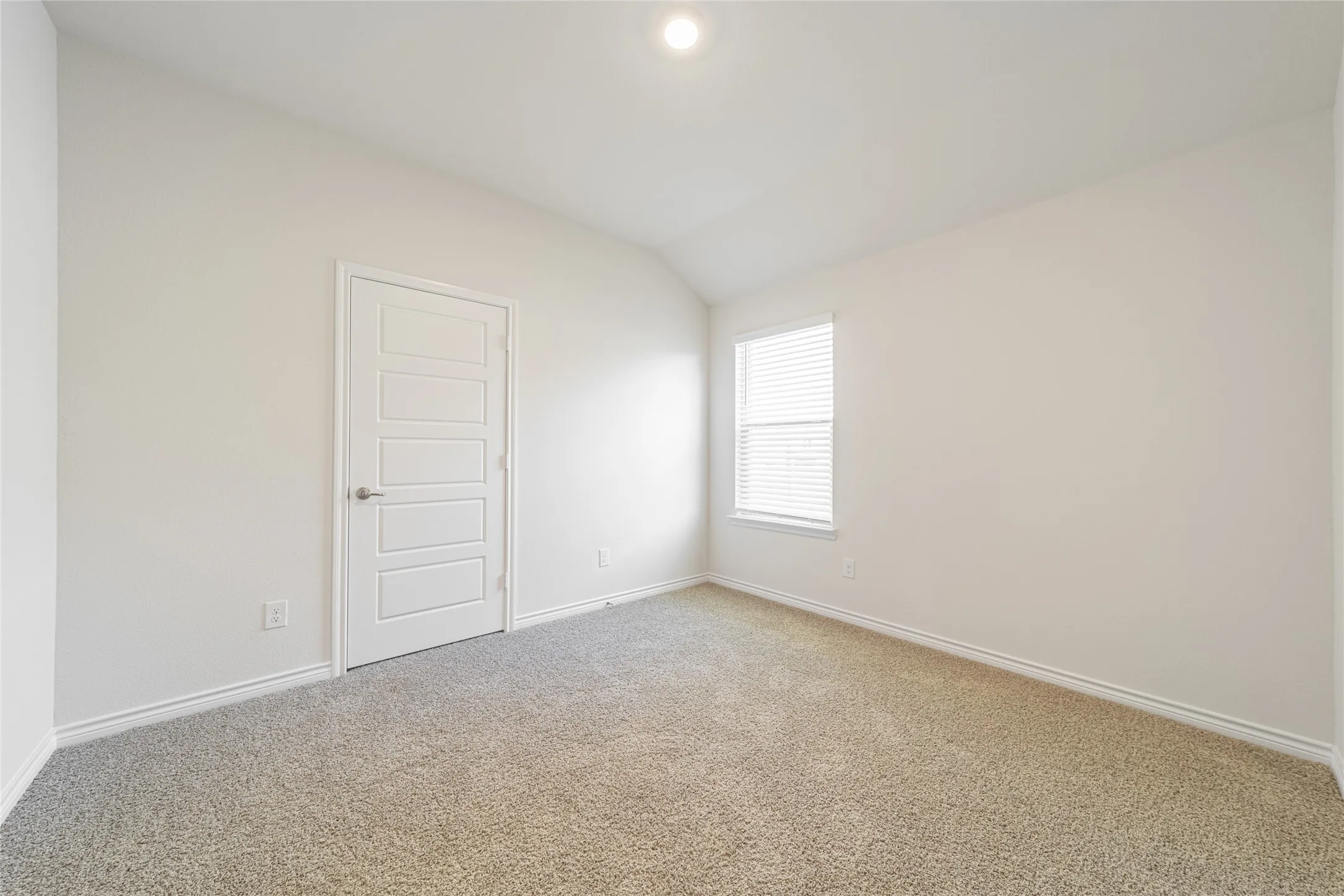 Single Family Residence For Rent in Rockwall County , 2044 Hearn Drive, Royse City, Texas 75189, 5 Bedroom, 3 Bathroom, 2 Garage spaces, 2,060 Sqft, built in 2026, mls#21390677, Real Estate Agent in Royse City, Homes For Rent in Rockwall county, Homes For Rent in Royse City, Realtor in Royse City Texas, Real Estate Brokerage Independent Realty Texas, Luminita Cordes Realtor