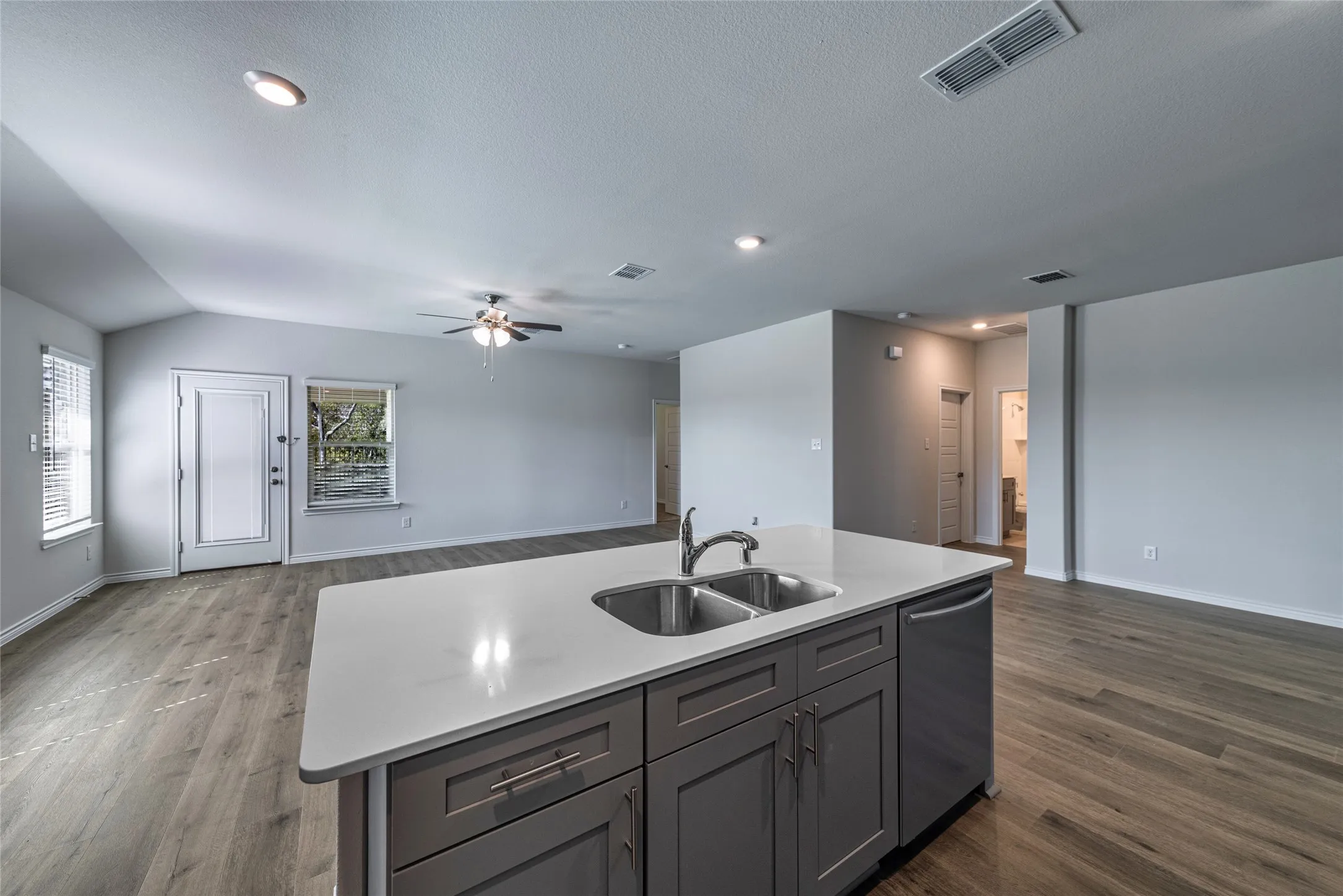 Single Family Residence For Rent in Rockwall County , 2059 Ketchum Lane, Royse City, Texas 75189, 5 Bedroom, 3 Bathroom, 2 Garage spaces, 2,060 Sqft, built in 2026, mls#21390692, Real Estate Agent in Royse City, Homes For Rent in Rockwall county, Homes For Rent in Royse City, Realtor in Royse City Texas, Real Estate Brokerage Independent Realty Texas, Luminita Cordes Realtor