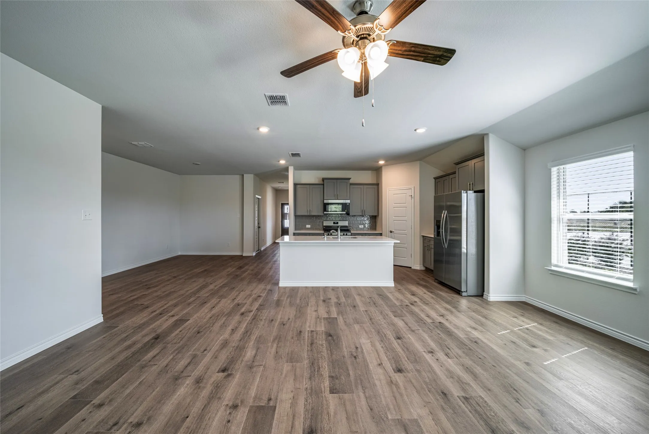 Single Family Residence For Rent in Rockwall County , 2059 Ketchum Lane, Royse City, Texas 75189, 5 Bedroom, 3 Bathroom, 2 Garage spaces, 2,060 Sqft, built in 2026, mls#21390692, Real Estate Agent in Royse City, Homes For Rent in Rockwall county, Homes For Rent in Royse City, Realtor in Royse City Texas, Real Estate Brokerage Independent Realty Texas, Luminita Cordes Realtor