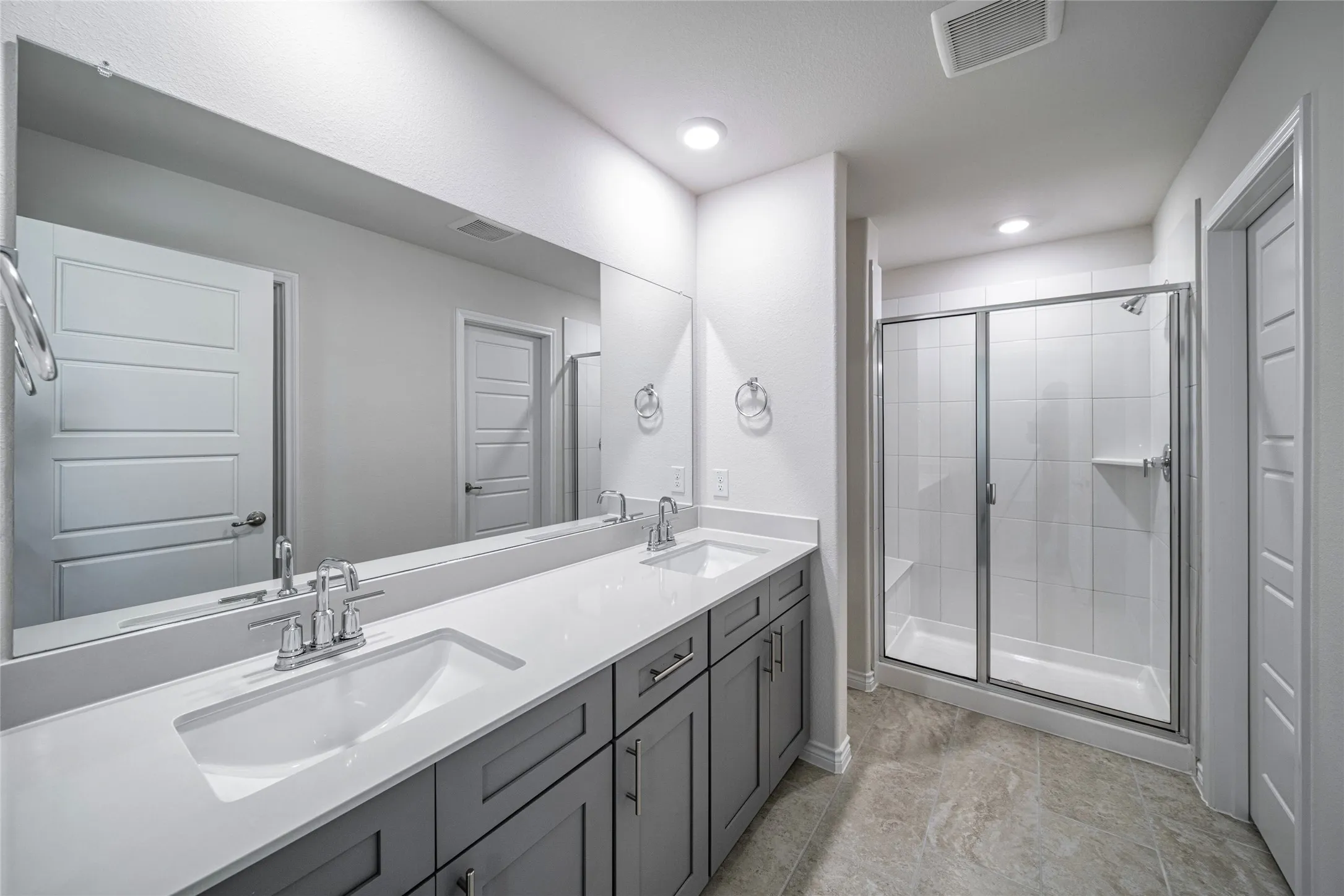 Single Family Residence For Rent in Rockwall County , 2059 Ketchum Lane, Royse City, Texas 75189, 5 Bedroom, 3 Bathroom, 2 Garage spaces, 2,060 Sqft, built in 2026, mls#21390692, Real Estate Agent in Royse City, Homes For Rent in Rockwall county, Homes For Rent in Royse City, Realtor in Royse City Texas, Real Estate Brokerage Independent Realty Texas, Luminita Cordes Realtor