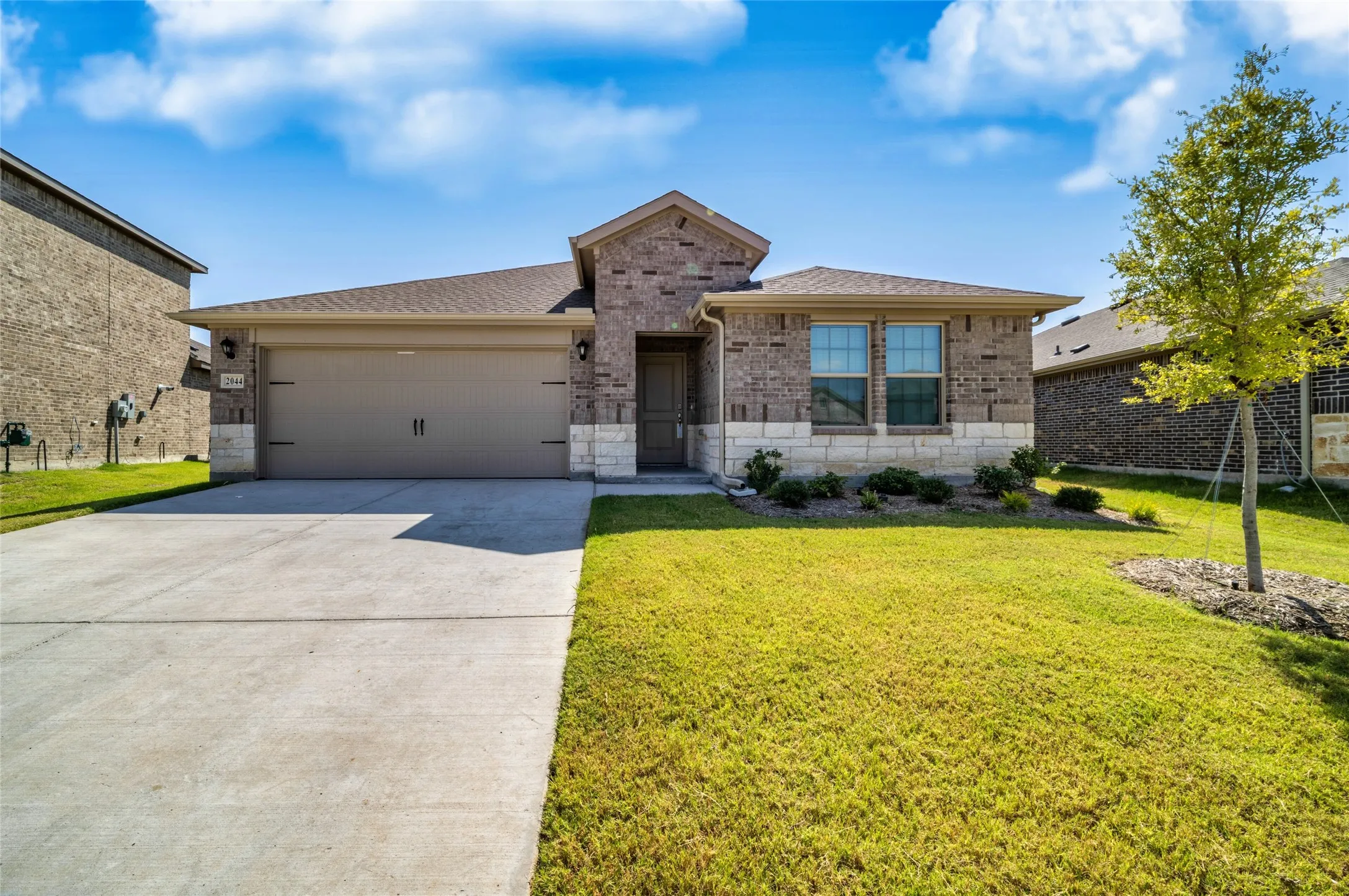 Single Family Residence For Rent