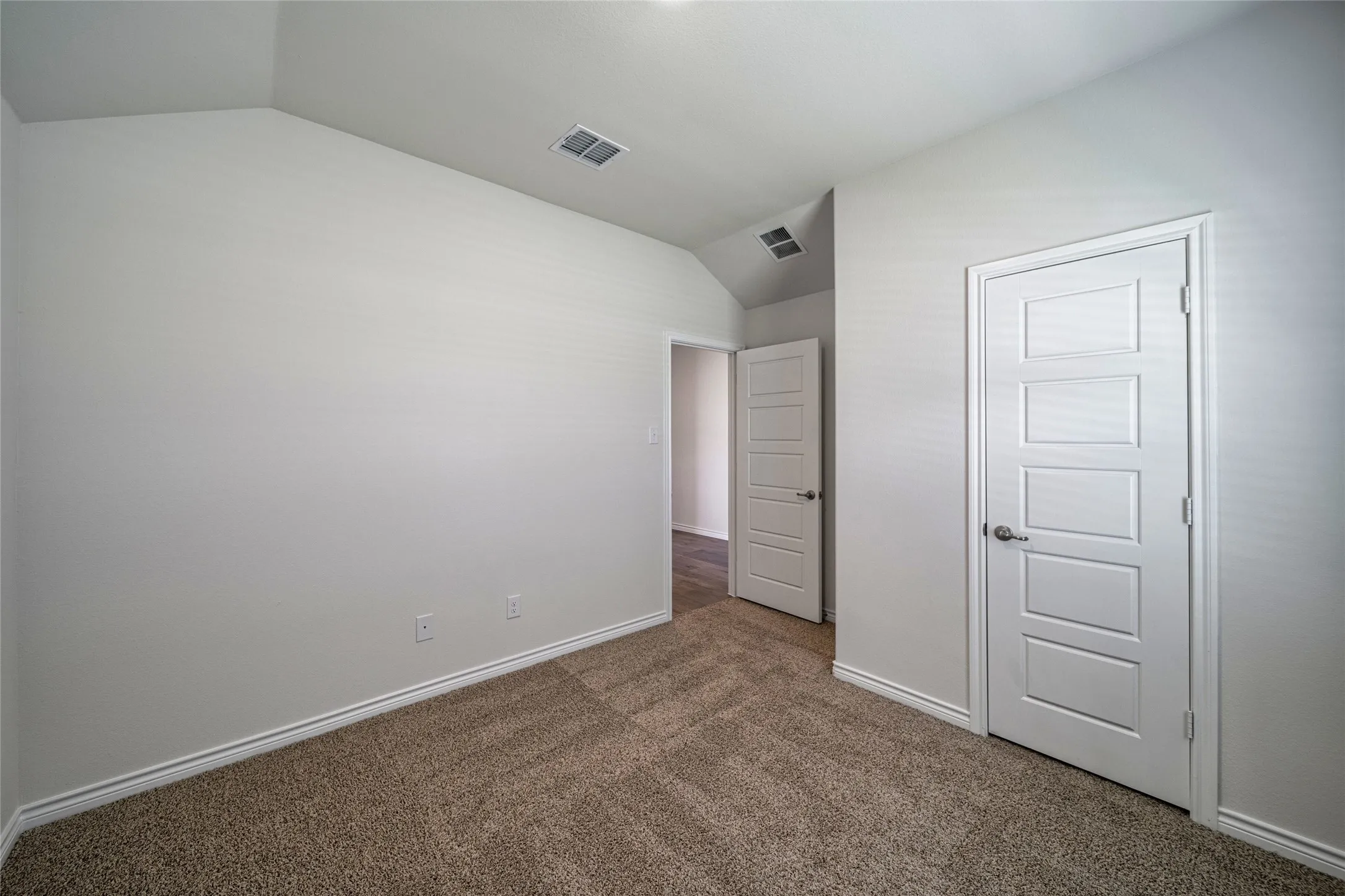 Single Family Residence For Rent in Rockwall County , 2059 Ketchum Lane, Royse City, Texas 75189, 5 Bedroom, 3 Bathroom, 2 Garage spaces, 2,060 Sqft, built in 2026, mls#21390692, Real Estate Agent in Royse City, Homes For Rent in Rockwall county, Homes For Rent in Royse City, Realtor in Royse City Texas, Real Estate Brokerage Independent Realty Texas, Luminita Cordes Realtor