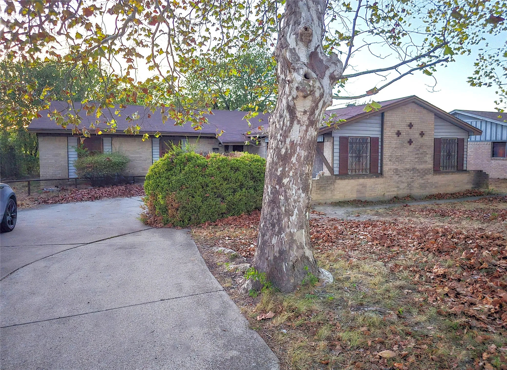 Single Family Residence For Sale in Dallas County , 7309 Broken Tree Trail, Dallas, Texas 75232, 4 Bedroom, 3 Bathroom, Garage spaces, 1,772 Sqft, built in 1962, mls#21391015, Real Estate Agent in Dallas, Homes For Sale in Dallas county, Homes For Sale in Dallas, Realtor in Dallas Texas, Real Estate Brokerage Independent Realty Texas, Luminita Cordes Realtor