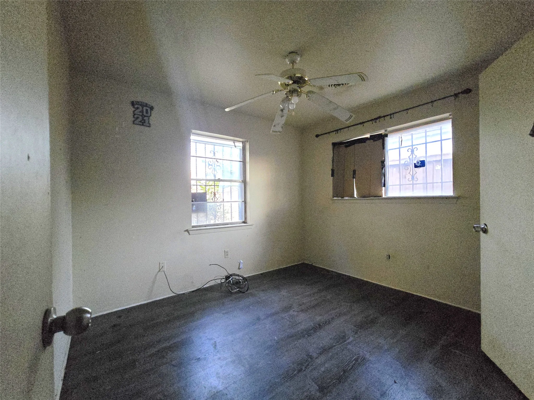 Single Family Residence For Sale in Dallas County , 7309 Broken Tree Trail, Dallas, Texas 75232, 4 Bedroom, 3 Bathroom, Garage spaces, 1,772 Sqft, built in 1962, mls#21391015, Real Estate Agent in Dallas, Homes For Sale in Dallas county, Homes For Sale in Dallas, Realtor in Dallas Texas, Real Estate Brokerage Independent Realty Texas, Luminita Cordes Realtor