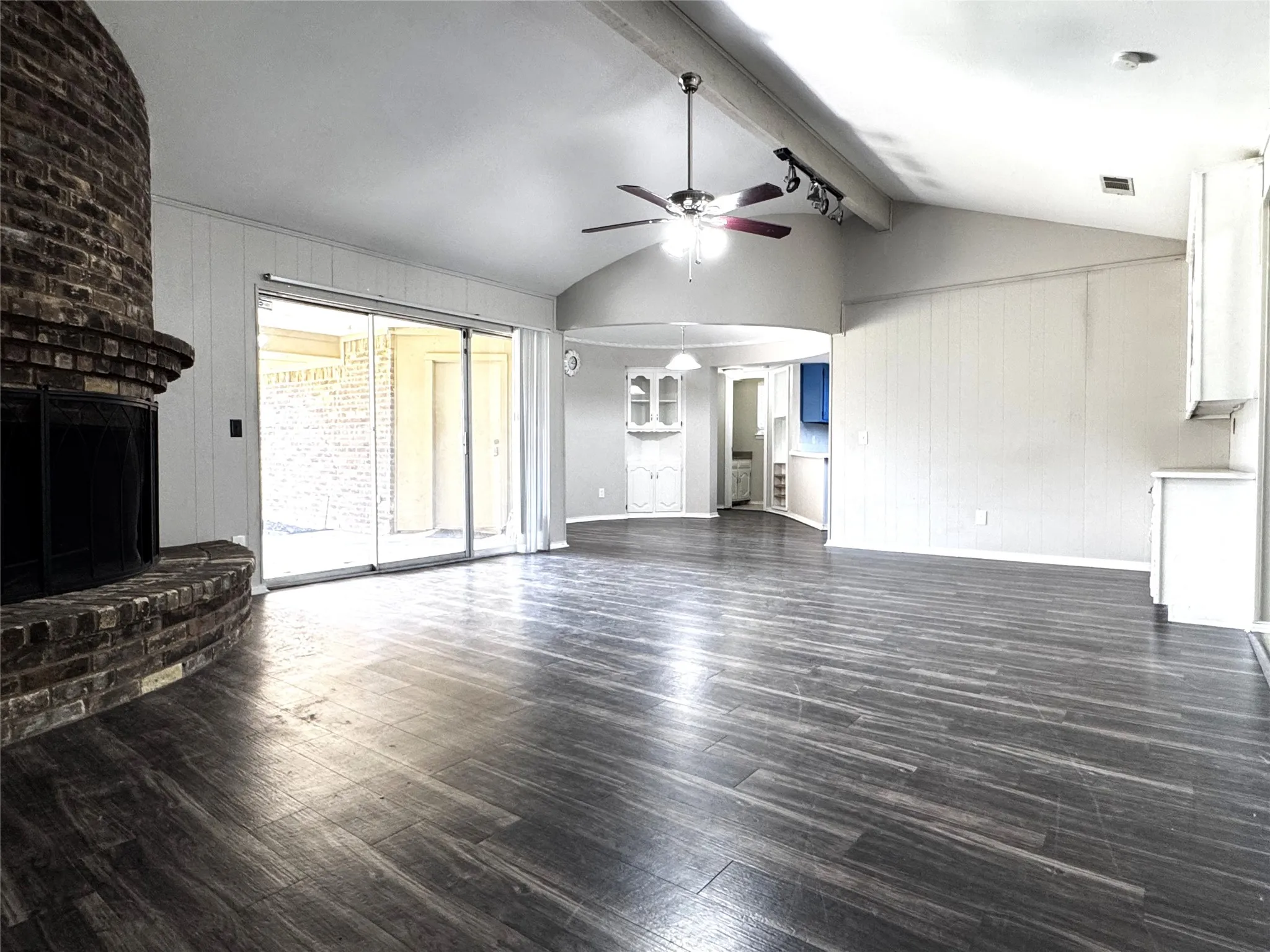 Single Family Residence For Sale in Collin County , 2616 Teakwood Lane, Plano, Texas 75075, 4 Bedroom, 3 Bathroom, 2 Garage spaces, 2,282 Sqft, built in 1974, mls#21391018, Real Estate Agent in Plano, Homes For Sale in Collin county, Homes For Sale in Plano, Realtor in Plano Texas, Real Estate Brokerage Independent Realty Texas, Luminita Cordes Realtor