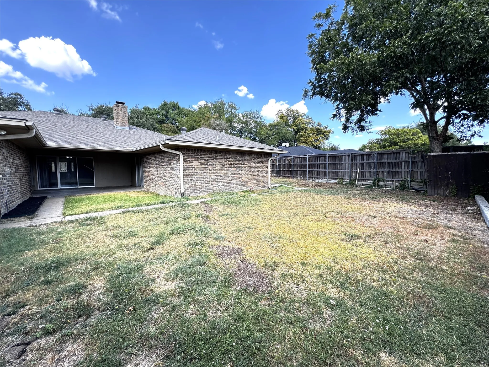Single Family Residence For Sale in Collin County , 2616 Teakwood Lane, Plano, Texas 75075, 4 Bedroom, 3 Bathroom, 2 Garage spaces, 2,282 Sqft, built in 1974, mls#21391018, Real Estate Agent in Plano, Homes For Sale in Collin county, Homes For Sale in Plano, Realtor in Plano Texas, Real Estate Brokerage Independent Realty Texas, Luminita Cordes Realtor