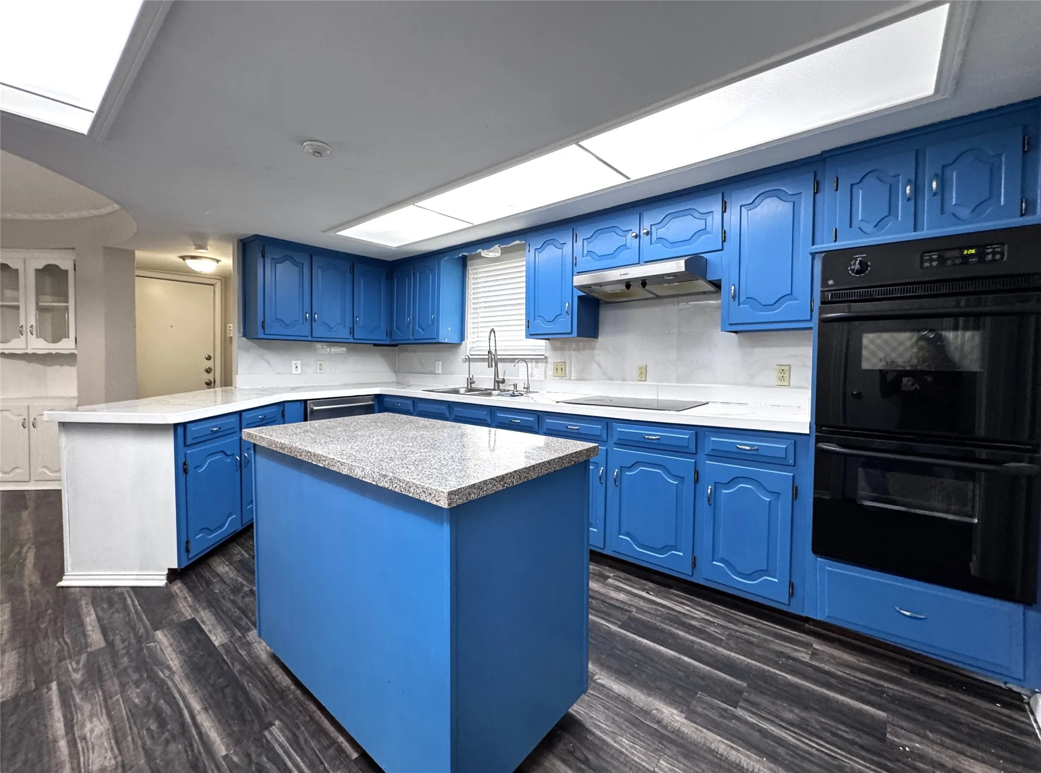 Single Family Residence For Sale in Collin County , 2616 Teakwood Lane, Plano, Texas 75075, 4 Bedroom, 3 Bathroom, 2 Garage spaces, 2,282 Sqft, built in 1974, mls#21391018, Real Estate Agent in Plano, Homes For Sale in Collin county, Homes For Sale in Plano, Realtor in Plano Texas, Real Estate Brokerage Independent Realty Texas, Luminita Cordes Realtor