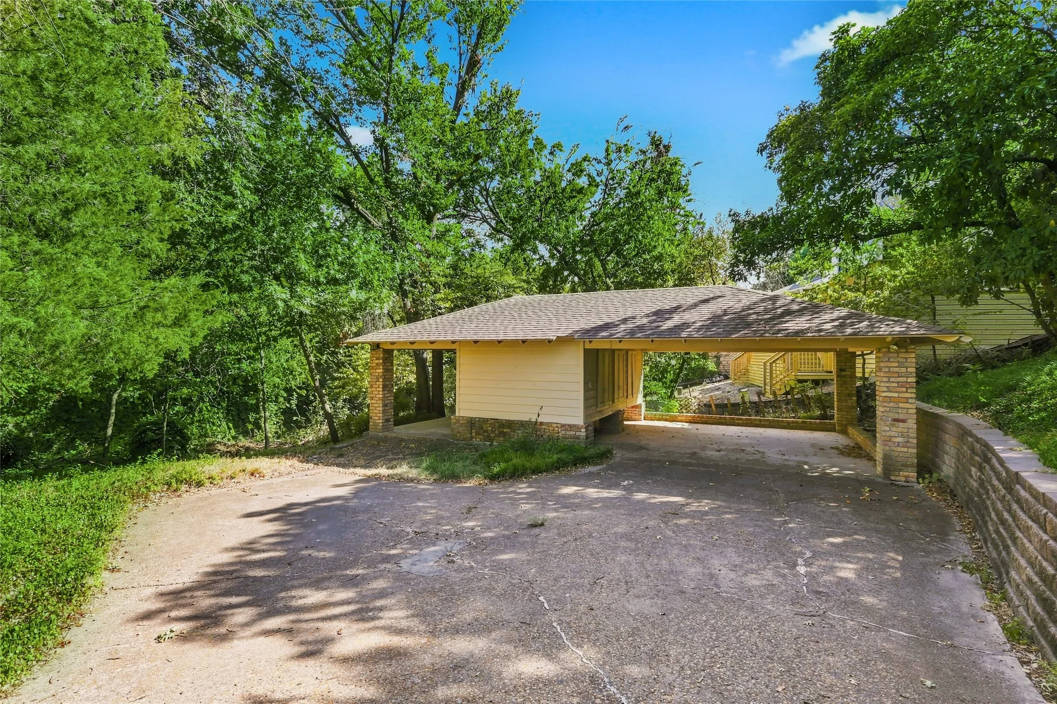  THAT COVERED PORCH Faces the CREEK!  The perfect Spot to Hear the Creek Flowing and The Brids Singing!