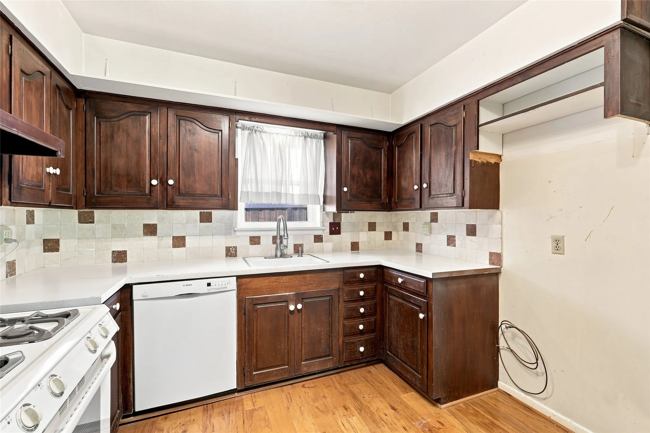 Same Gorgeous  Wood Throughout