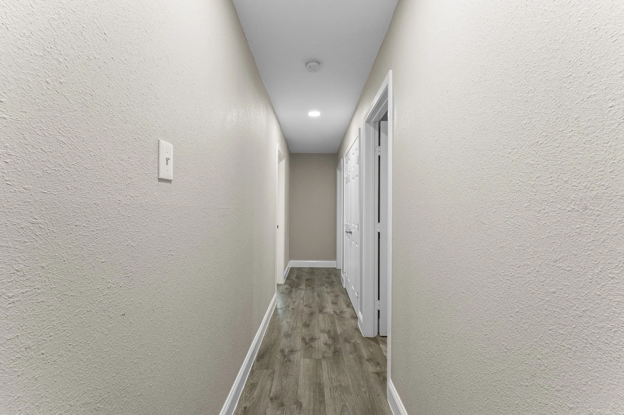 Single Family Residence For Sale in Tarrant County , 4928 Ira Street, Haltom City, Texas 76117, 3 Bedroom, 2 Bathroom, Garage spaces, 1,725 Sqft, built in 1957, mls#21390076, Real Estate Agent in Haltom City, Homes For Sale in Tarrant county, Homes For Sale in Haltom City, Realtor in Haltom City Texas, Real Estate Brokerage Independent Realty Texas, Luminita Cordes Realtor