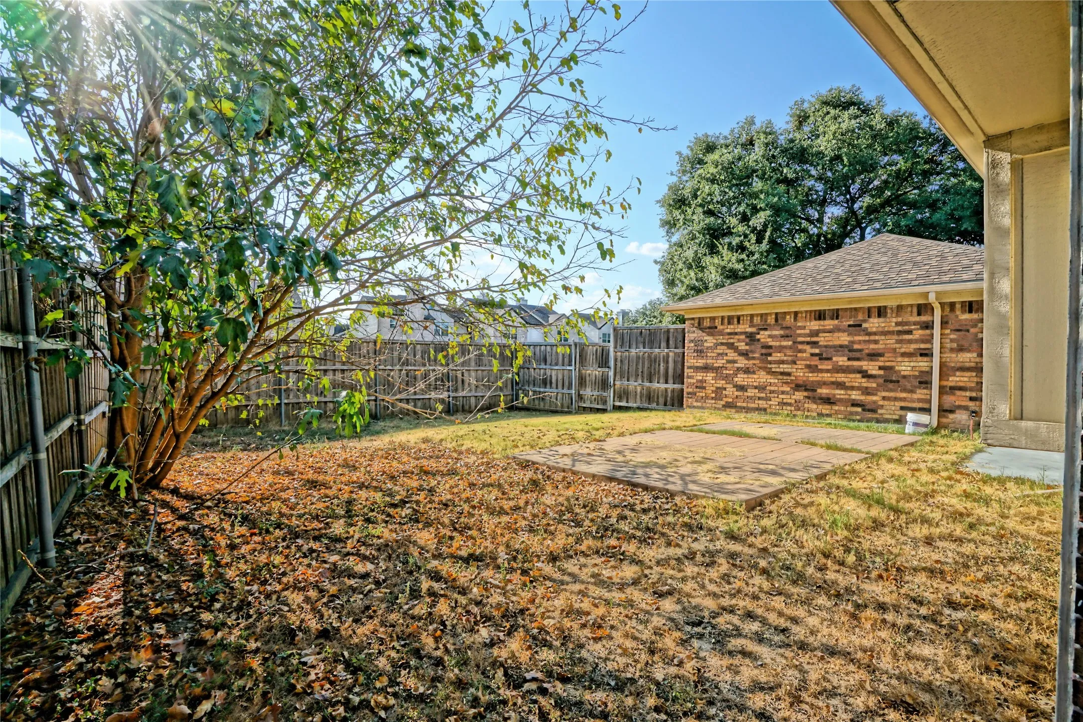 Single Family Residence For Sale in Denton County , 3007 Pacifica Street, Carrollton, Texas 75007, 2 Bedroom, 2 Bathroom, 2 Garage spaces, 1,720 Sqft, built in 1986, mls#21391019, Real Estate Agent in Carrollton, Homes For Sale in Denton county, Homes For Sale in Carrollton, Realtor in Carrollton Texas, Real Estate Brokerage Independent Realty Texas, Luminita Cordes Realtor