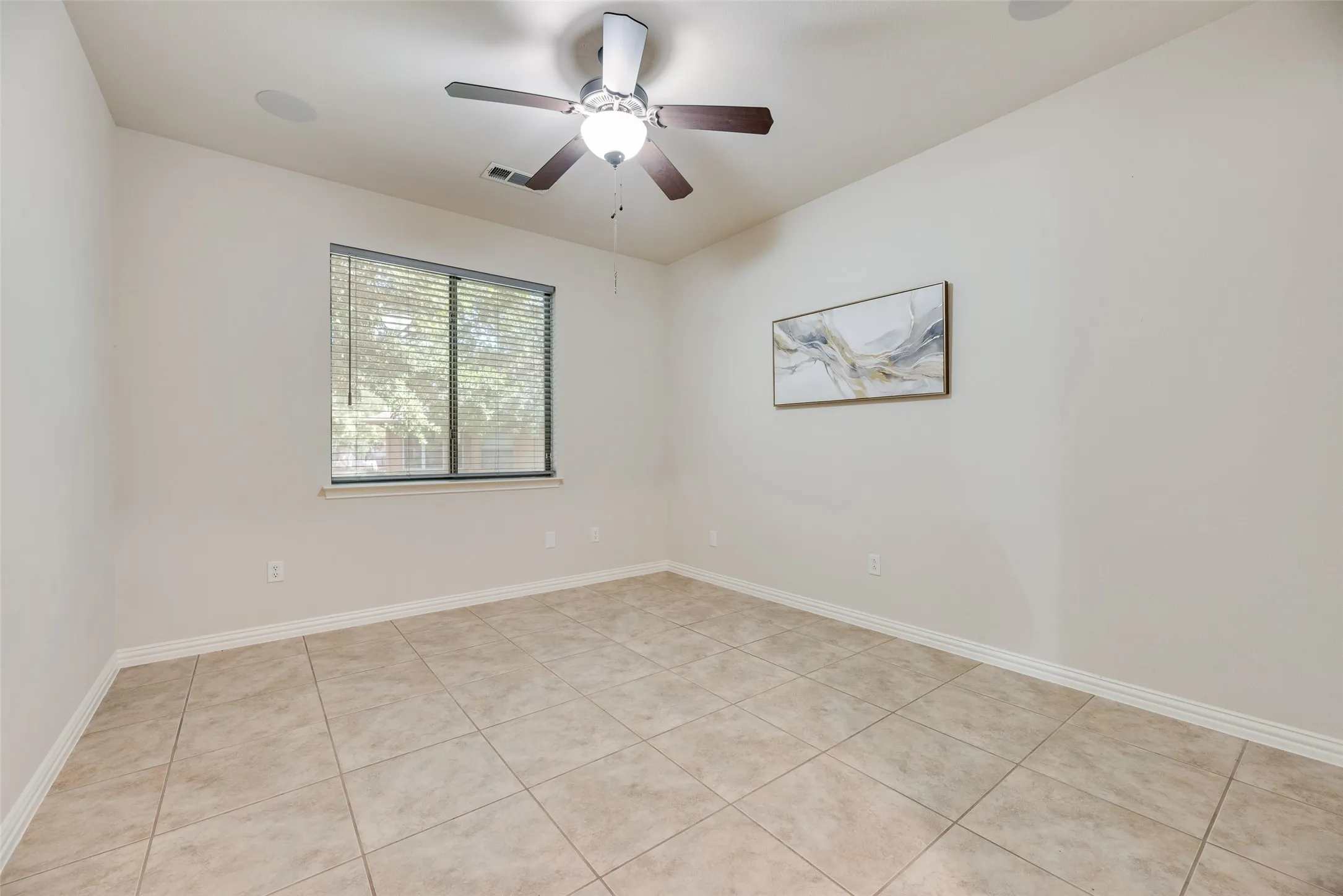 flex space for office/ game room, sitting room