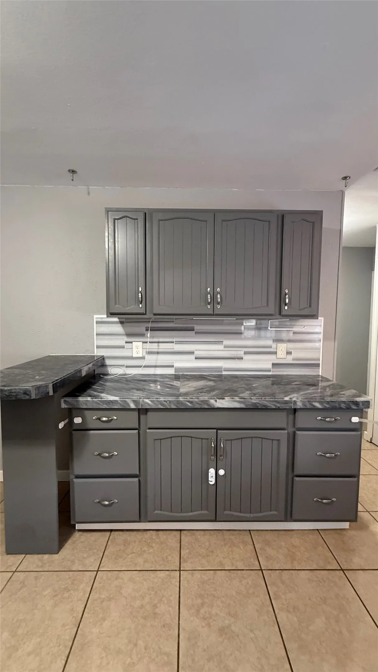 Single Family Residence For Rent in Dallas County , 5537 Jester Drive, Garland, Texas 75044, 3 Bedroom, 2 Bathroom, 2 Garage spaces, 1,334 Sqft, built in 1977, mls#21390924, Real Estate Agent in Garland, Homes For Rent in Dallas county, Homes For Rent in Garland, Realtor in Garland Texas, Real Estate Brokerage Independent Realty Texas, Luminita Cordes Realtor