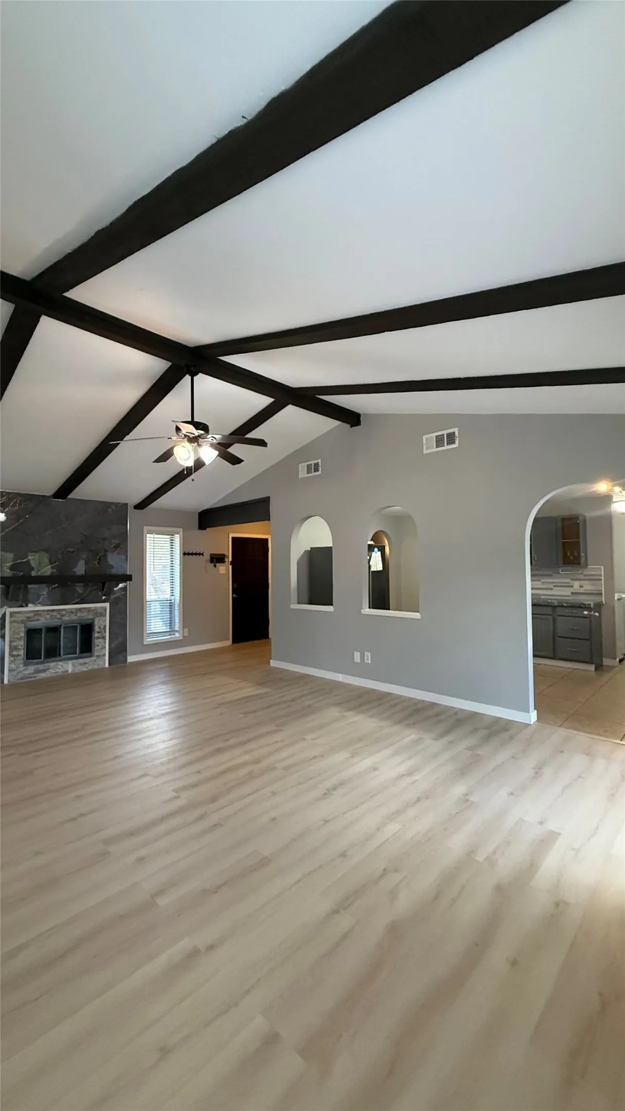 Single Family Residence For Rent in Dallas County , 5537 Jester Drive, Garland, Texas 75044, 3 Bedroom, 2 Bathroom, 2 Garage spaces, 1,334 Sqft, built in 1977, mls#21390924, Real Estate Agent in Garland, Homes For Rent in Dallas county, Homes For Rent in Garland, Realtor in Garland Texas, Real Estate Brokerage Independent Realty Texas, Luminita Cordes Realtor