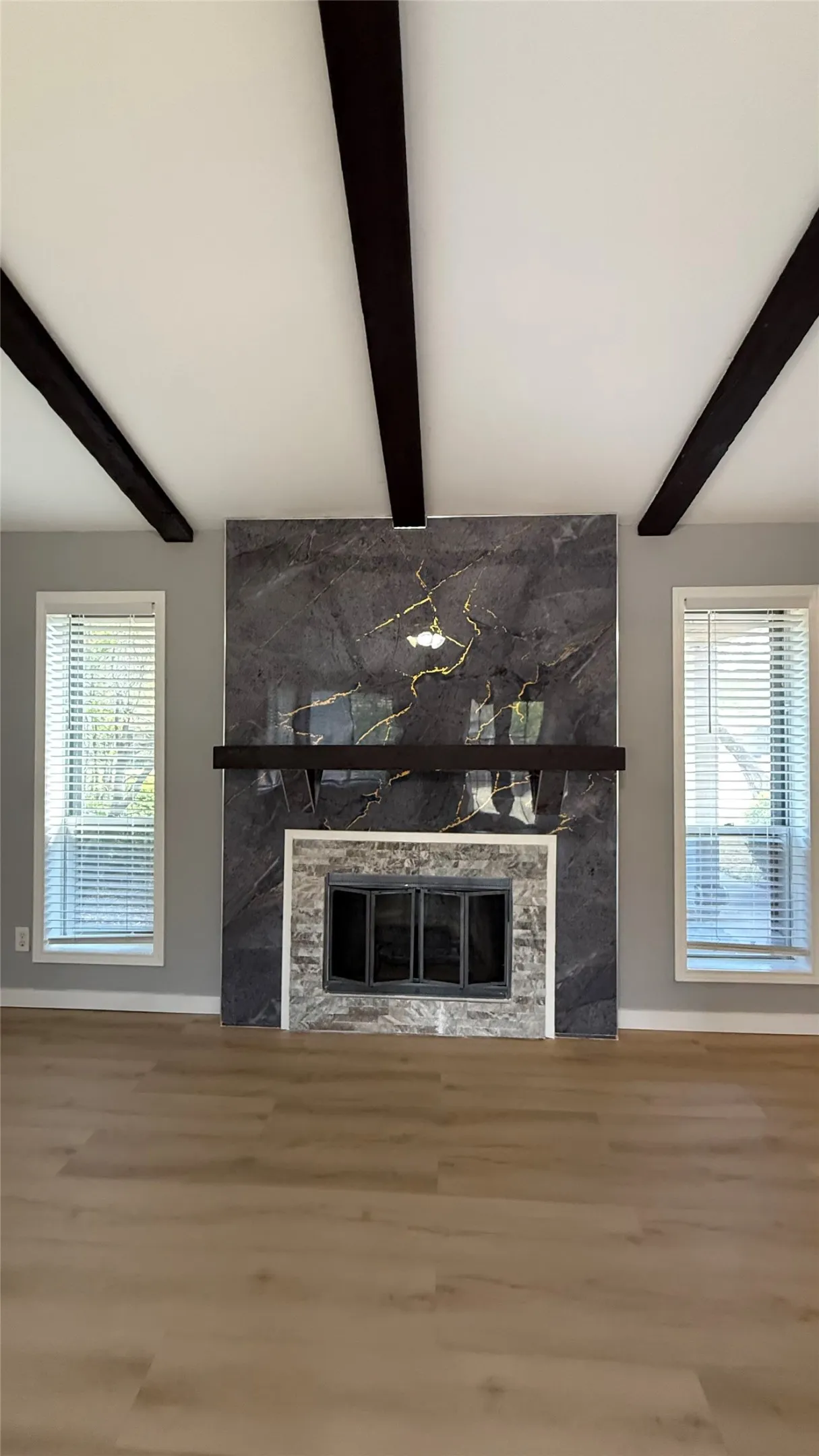 Single Family Residence For Rent in Dallas County , 5537 Jester Drive, Garland, Texas 75044, 3 Bedroom, 2 Bathroom, 2 Garage spaces, 1,334 Sqft, built in 1977, mls#21390924, Real Estate Agent in Garland, Homes For Rent in Dallas county, Homes For Rent in Garland, Realtor in Garland Texas, Real Estate Brokerage Independent Realty Texas, Luminita Cordes Realtor