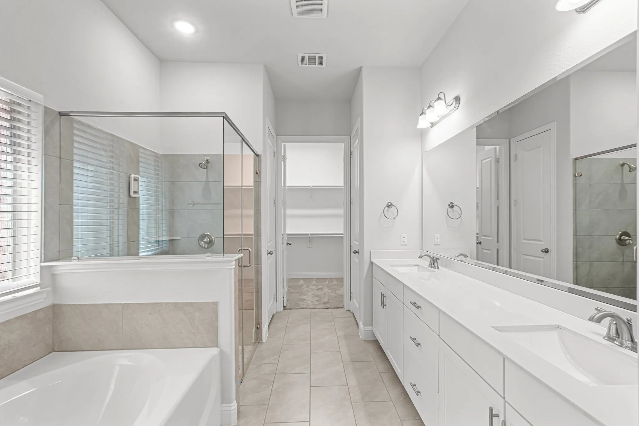 Single Family Residence For Rent in Collin County , 17848 Bottlebrush Drive, Dallas, Texas 75252, 4 Bedroom, 4 Bathroom, 2 Garage spaces, 2,512 Sqft, built in 2019, mls#21389815, Real Estate Agent in Dallas, Homes For Rent in Collin county, Homes For Rent in Dallas, Realtor in Dallas Texas, Real Estate Brokerage Independent Realty Texas, Luminita Cordes Realtor