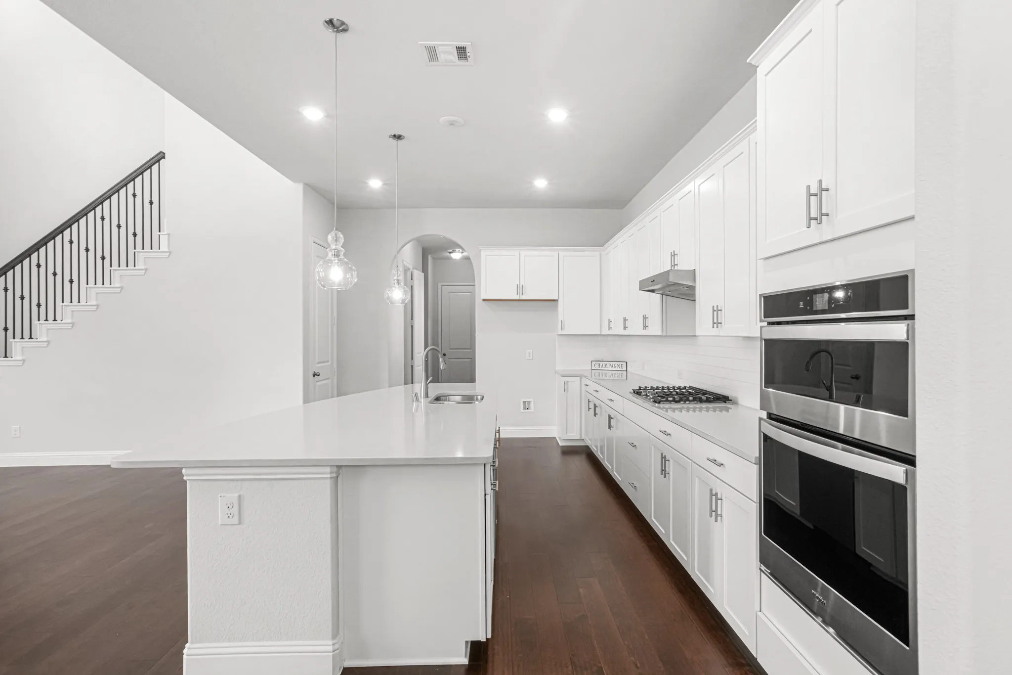 Single Family Residence For Rent in Collin County , 17848 Bottlebrush Drive, Dallas, Texas 75252, 4 Bedroom, 4 Bathroom, 2 Garage spaces, 2,512 Sqft, built in 2019, mls#21389815, Real Estate Agent in Dallas, Homes For Rent in Collin county, Homes For Rent in Dallas, Realtor in Dallas Texas, Real Estate Brokerage Independent Realty Texas, Luminita Cordes Realtor