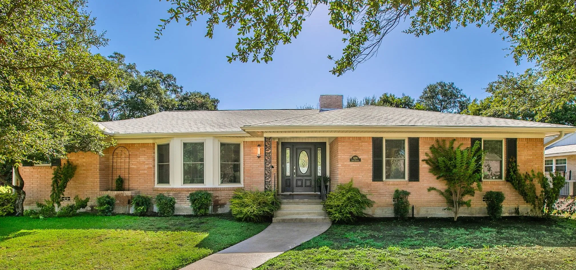 Single Family Residence For Sale