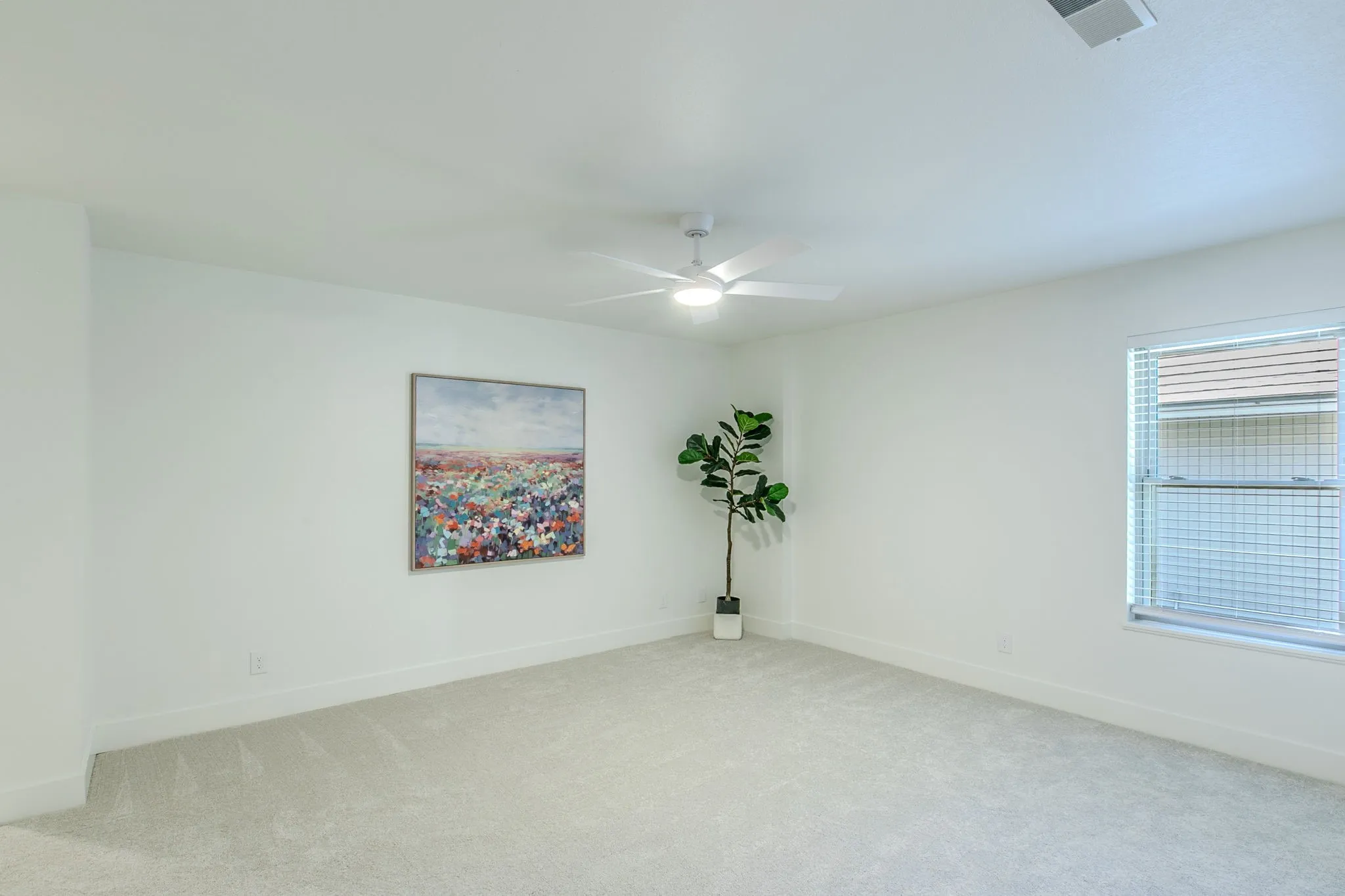 Single Family Residence For Sale in Mc Lennan County , 5220 Lake Charles Drive, Waco, Texas 76710, 4 Bedroom, 3 Bathroom, 2 Garage spaces, 2,215 Sqft, built in 1963, mls#21389806, Real Estate Agent in Waco, Homes For Sale in Mc Lennan county, Homes For Sale in Waco, Realtor in Waco Texas, Real Estate Brokerage Independent Realty Texas, Luminita Cordes Realtor