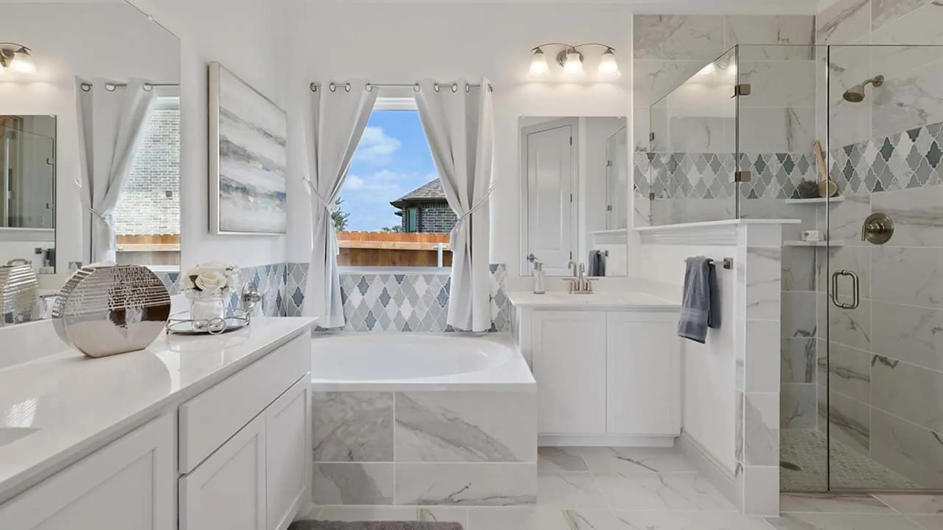 Model home photos of similar floorplans, not pictures of actual home.
