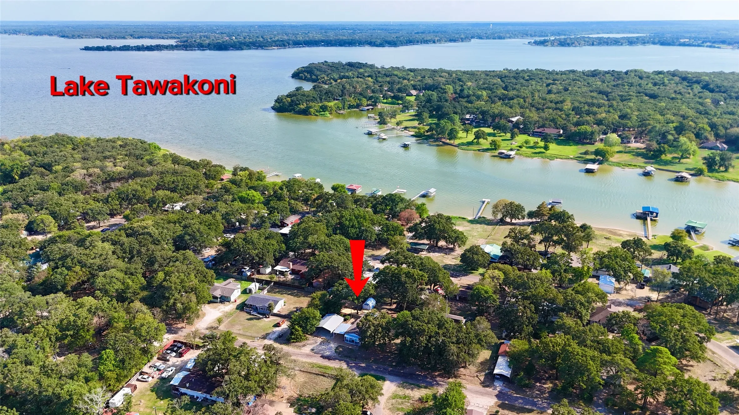 Single Family Residence For Sale in Hunt County , 9669 Lakeland Loop, Quinlan, Texas 75474, 2 Bedroom, 1 Bathroom, Garage spaces, 1,131 Sqft, built in 1962, mls#21390178, Real Estate Agent in Quinlan, Homes For Sale in Hunt county, Homes For Sale in Quinlan, Realtor in Quinlan Texas, Real Estate Brokerage Independent Realty Texas, Luminita Cordes Realtor