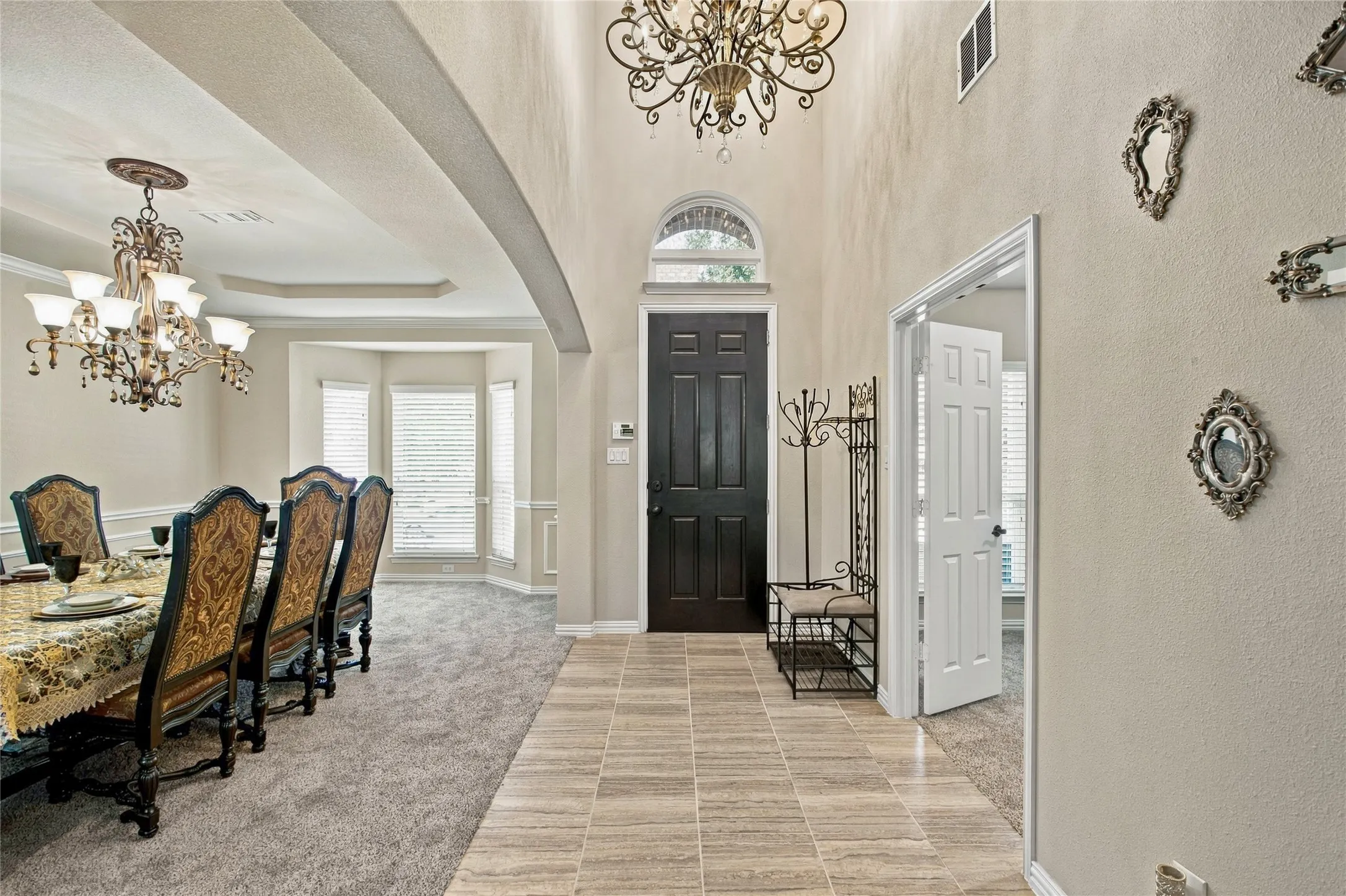 Single Family Residence For Sale in Collin County , 2431 Lusitano Lane, Celina, Texas 75009, 6 Bedroom, 4 Bathroom, 3 Garage spaces, 3,949 Sqft, built in 2017, mls#21389373, Real Estate Agent in Celina, Homes For Sale in Collin county, Homes For Sale in Celina, Realtor in Celina Texas, Real Estate Brokerage Independent Realty Texas, Luminita Cordes Realtor