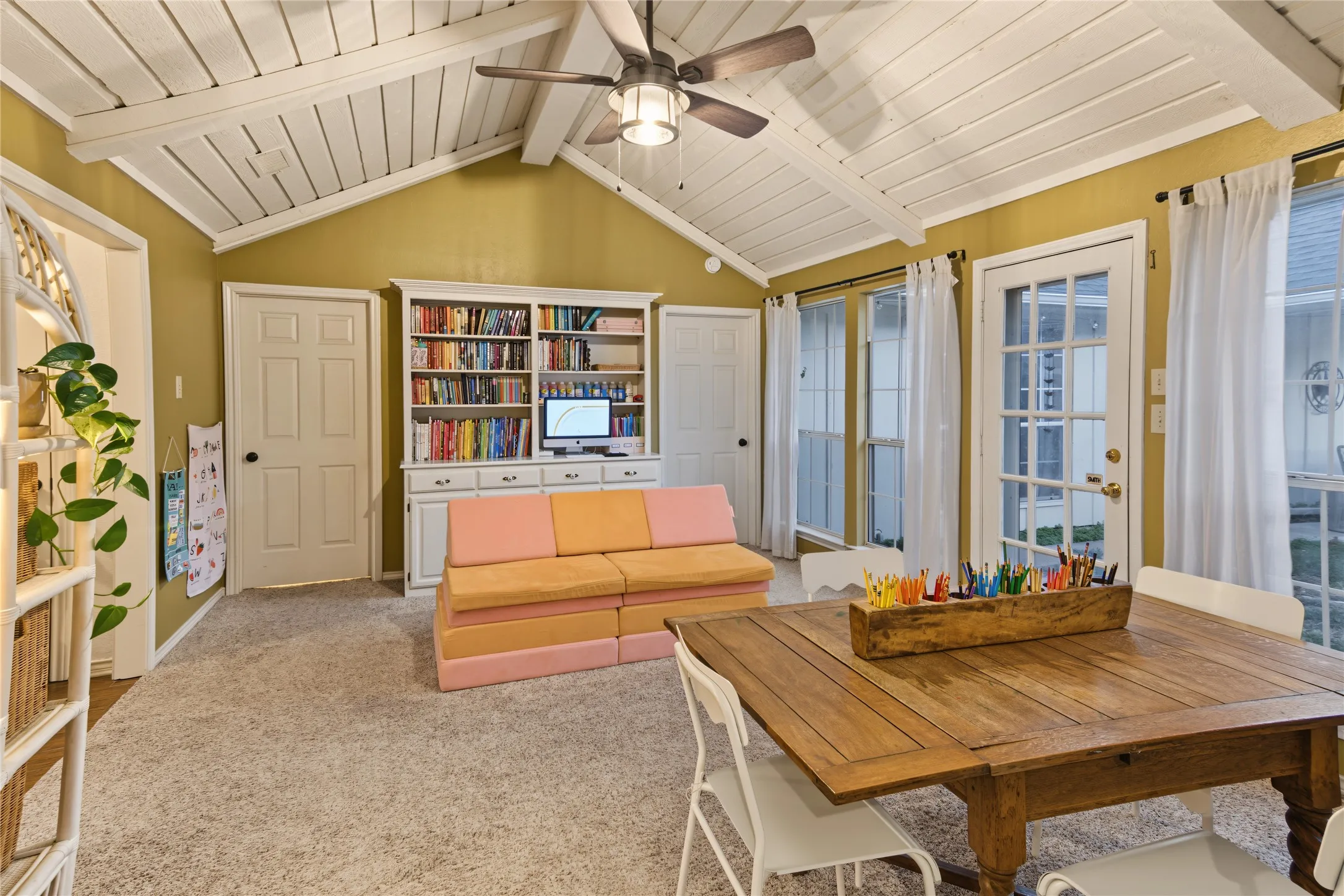 Single Family Residence For Sale in Collin County , 808 Forest Edge Lane, Wylie, Texas 75098, 3 Bedroom, 2 Bathroom, 2 Garage spaces, 2,422 Sqft, built in 1986, mls#21390858, Real Estate Agent in Wylie, Homes For Sale in Collin county, Homes For Sale in Wylie, Realtor in Wylie Texas, Real Estate Brokerage Independent Realty Texas, Luminita Cordes Realtor