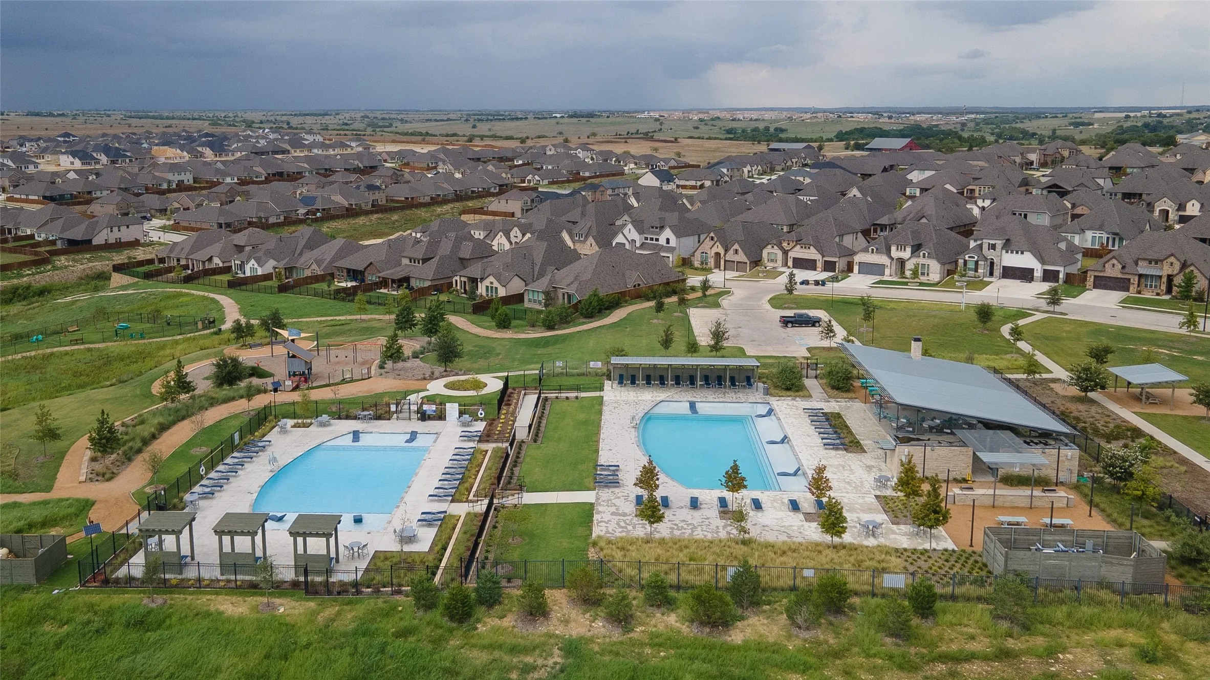Single Family Residence For Sale in Tarrant County , 5556 Cypress Willow Bend, Fort Worth, Texas 76126, 4 Bedroom, 2 Bathroom, 2 Garage spaces, 1,716 Sqft, built in 2021, mls#21388577, Real Estate Agent in Fort Worth, Homes For Sale in Tarrant county, Homes For Sale in Fort Worth, Realtor in Fort Worth Texas, Real Estate Brokerage Independent Realty Texas, Luminita Cordes Realtor