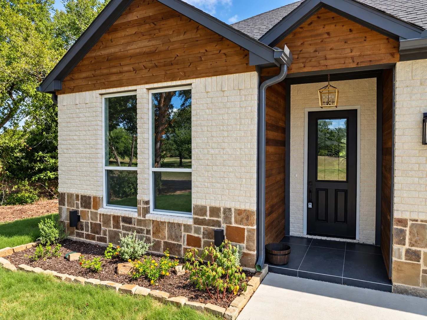 Single Family Residence For Sale in Hill County , 34002 Stonewood Drive, Whitney, Texas 76692, 3 Bedroom, 3 Bathroom, 2 Garage spaces, 2,150 Sqft, built in 2026, mls#21389708, Real Estate Agent in Whitney, Homes For Sale in Hill county, Homes For Sale in Whitney, Realtor in Whitney Texas, Real Estate Brokerage Independent Realty Texas, Luminita Cordes Realtor