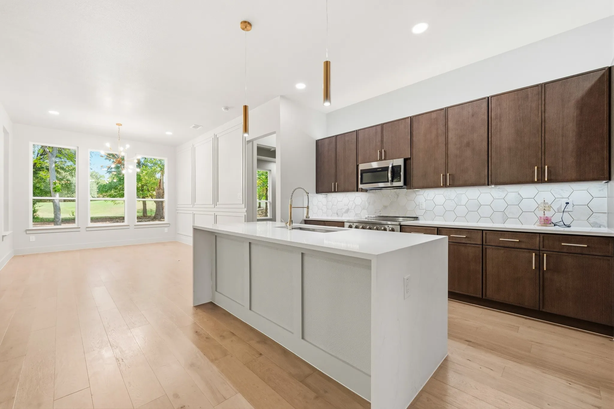 Single Family Residence For Sale in Hill County , 34002 Stonewood Drive, Whitney, Texas 76692, 3 Bedroom, 3 Bathroom, 2 Garage spaces, 2,150 Sqft, built in 2026, mls#21389708, Real Estate Agent in Whitney, Homes For Sale in Hill county, Homes For Sale in Whitney, Realtor in Whitney Texas, Real Estate Brokerage Independent Realty Texas, Luminita Cordes Realtor