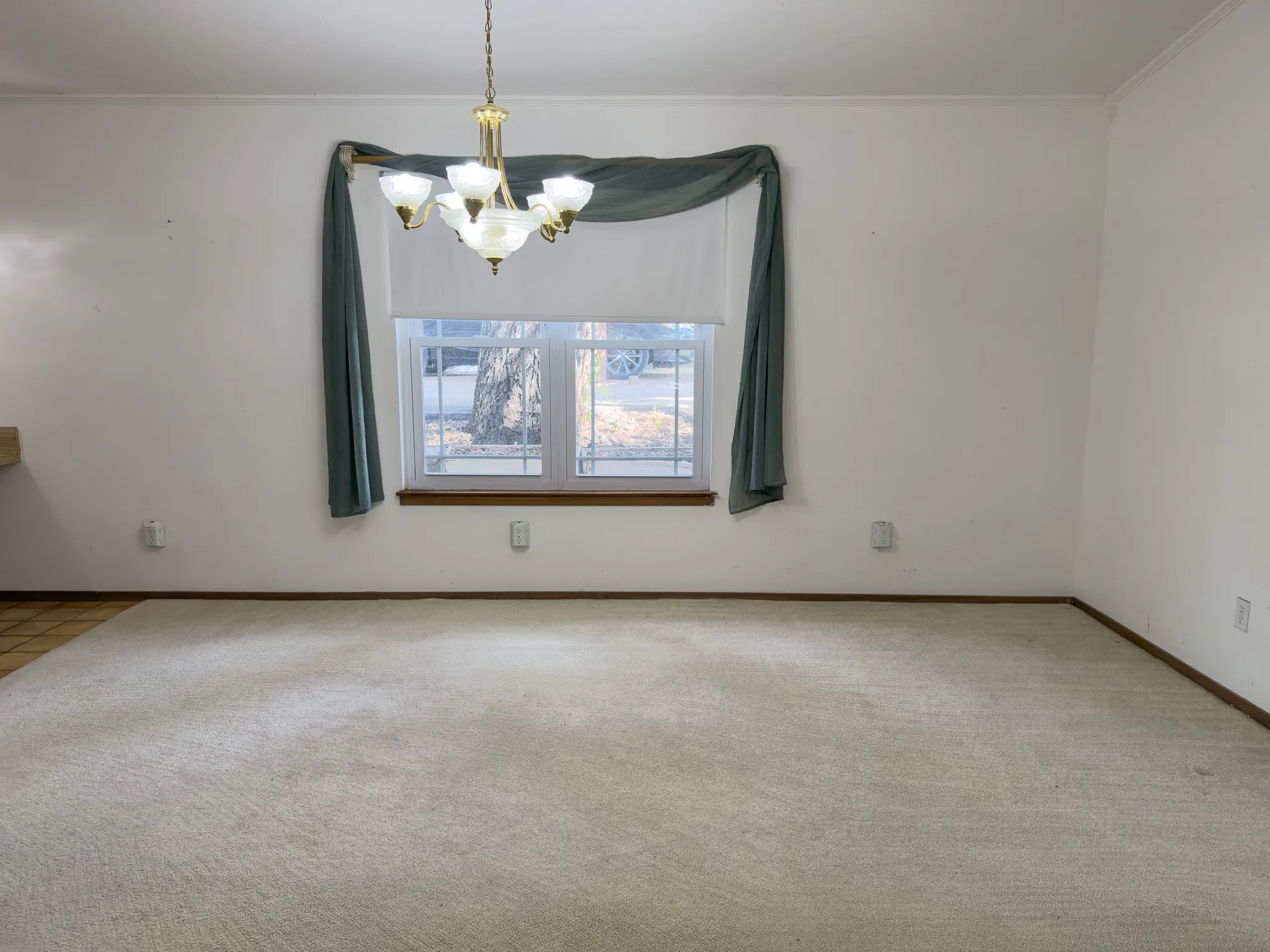 Single Family Residence For Sale in Parker County , 170 River View Road, Millsap, Texas 76066, 2 Bedroom, 2 Bathroom, 2 Garage spaces, 1,388 Sqft, built in 1984, mls#21391042, Real Estate Agent in Millsap, Homes For Sale in Parker county, Homes For Sale in Millsap, Realtor in Millsap Texas, Real Estate Brokerage Independent Realty Texas, Luminita Cordes Realtor